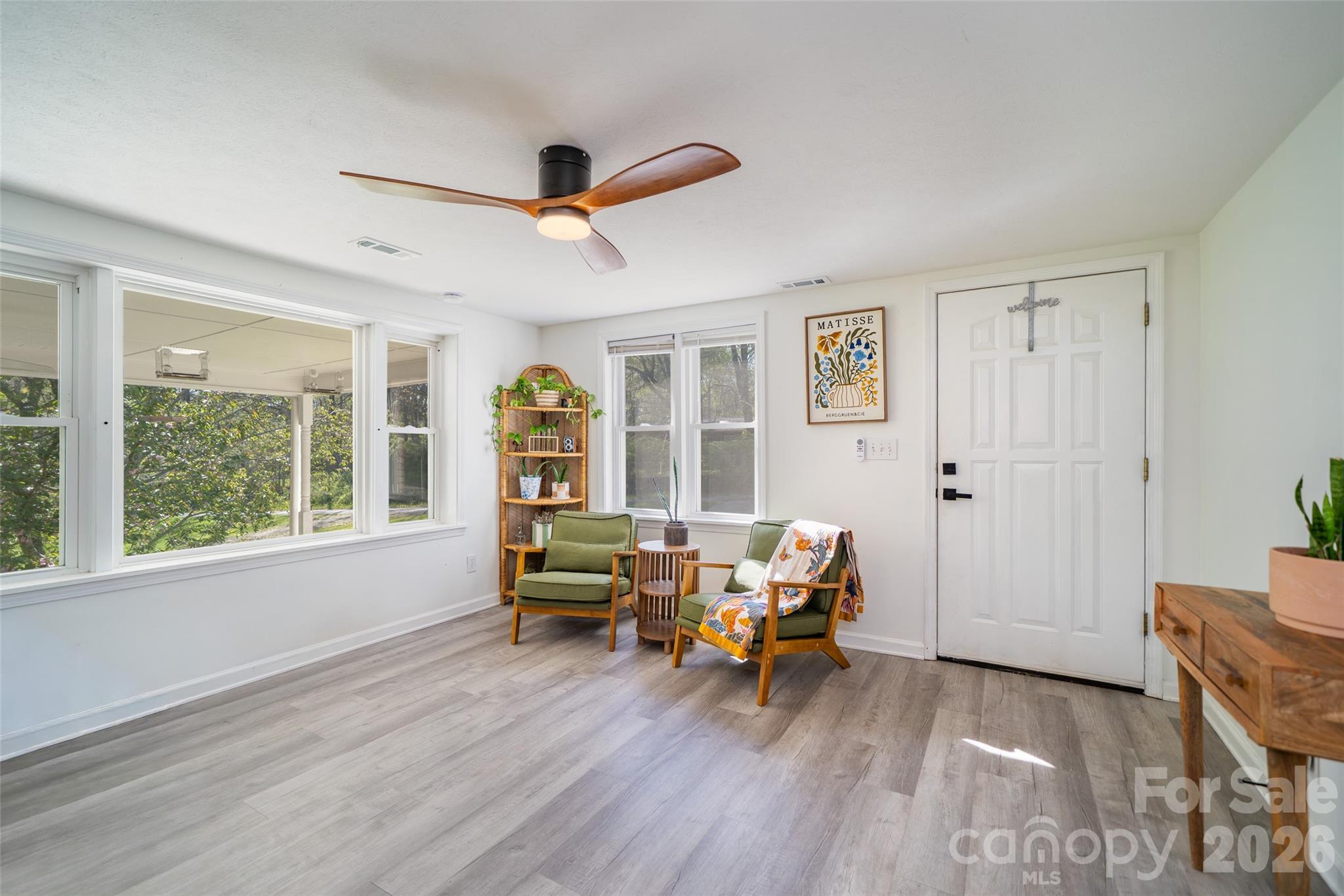 913 Dorothy Street Property Photo 8