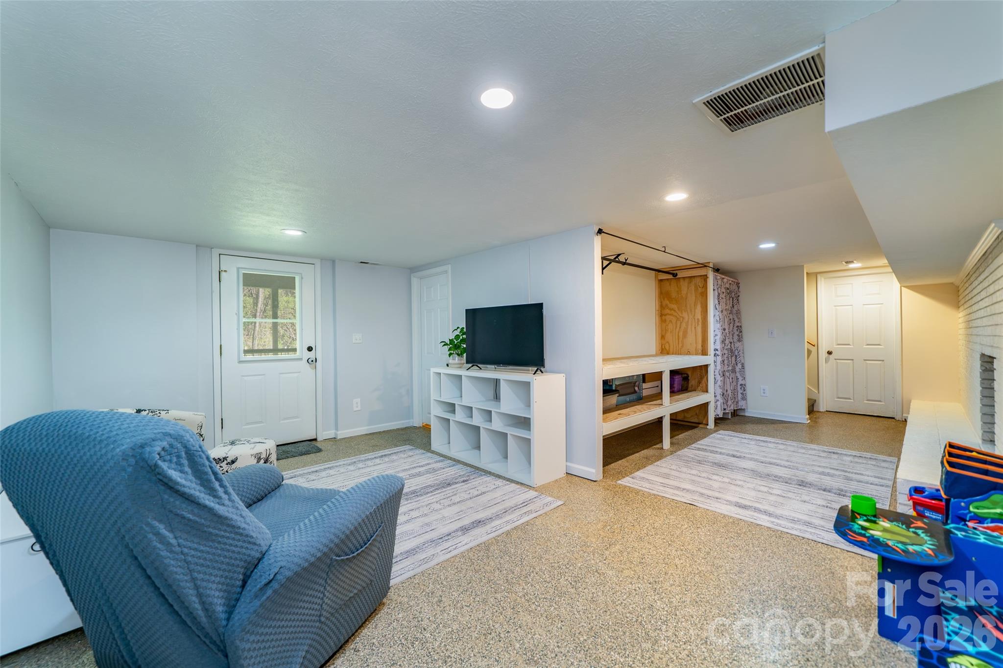 913 Dorothy Street Property Photo 33