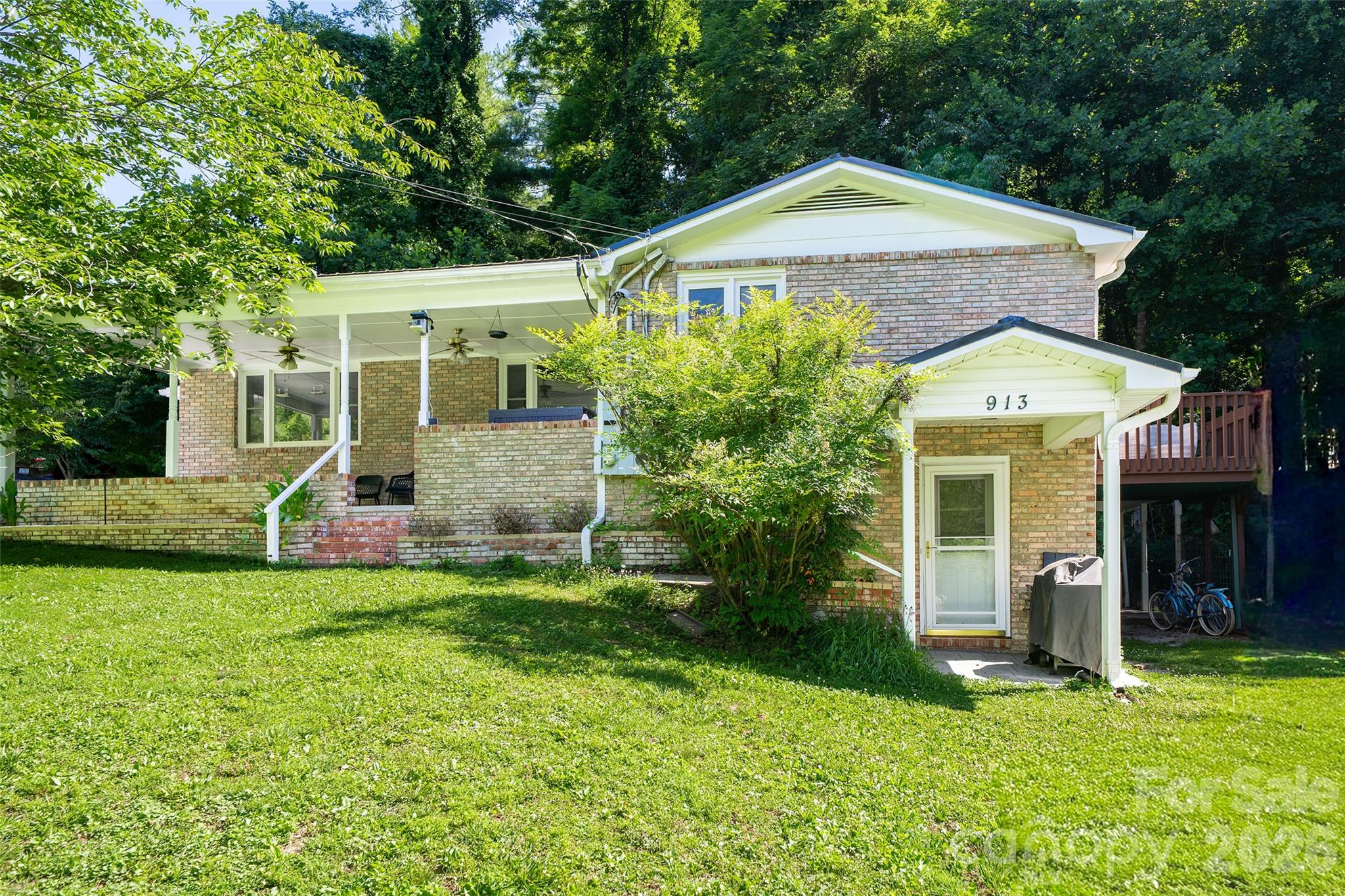 913 Dorothy Street Property Photo 43