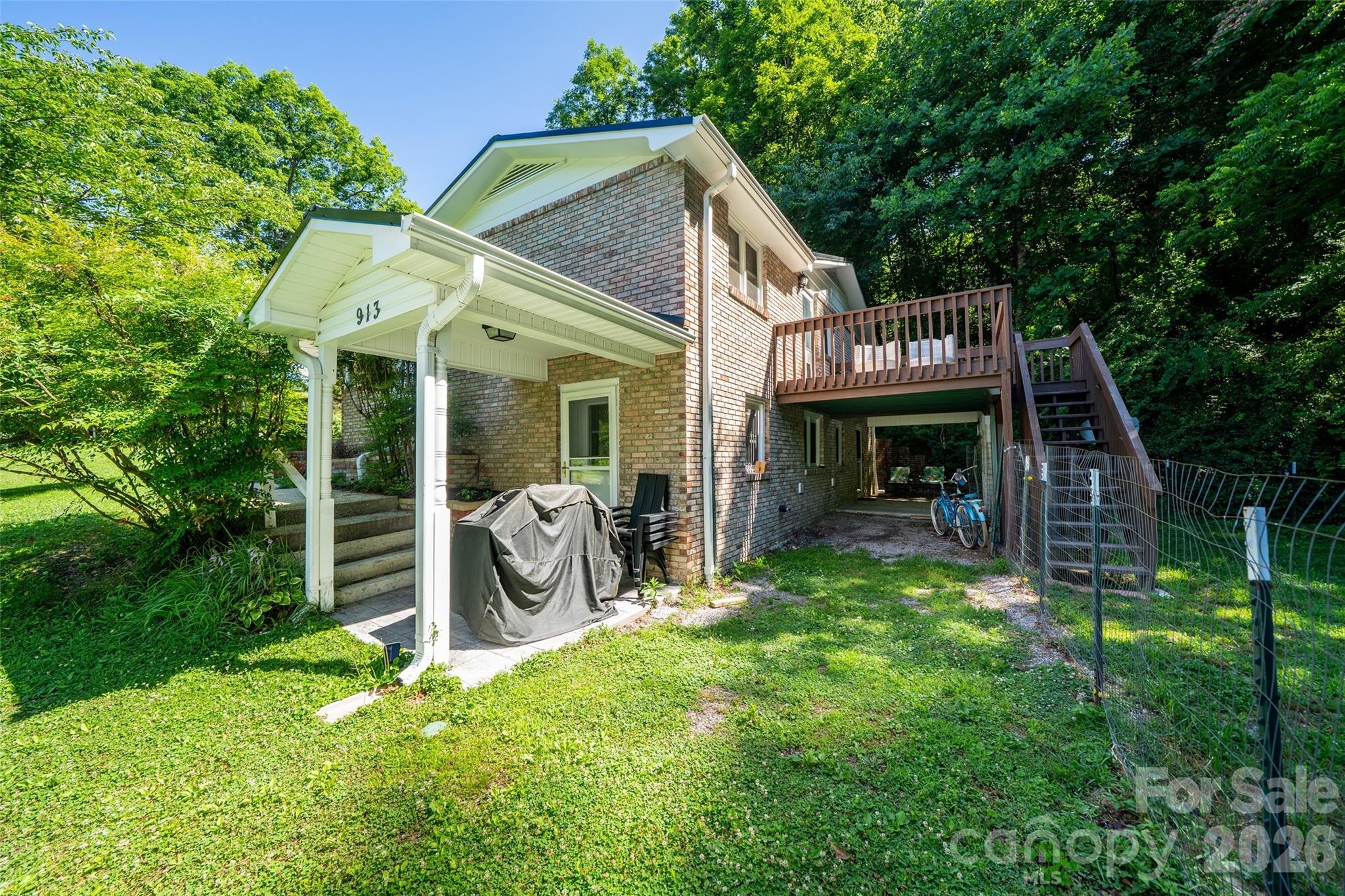 913 Dorothy Street Property Photo 45