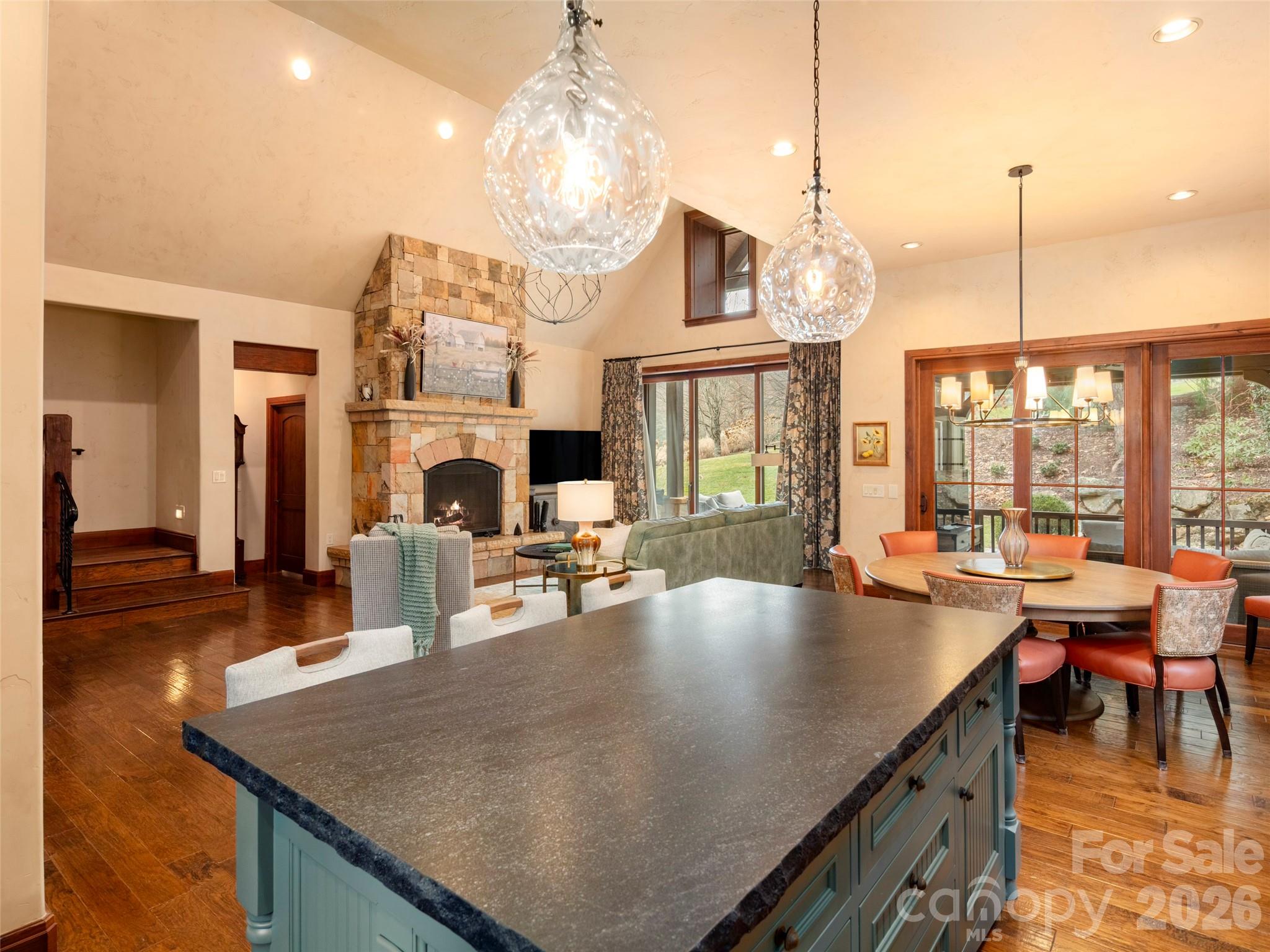 575 Walnut Valley Parkway Property Photo 9