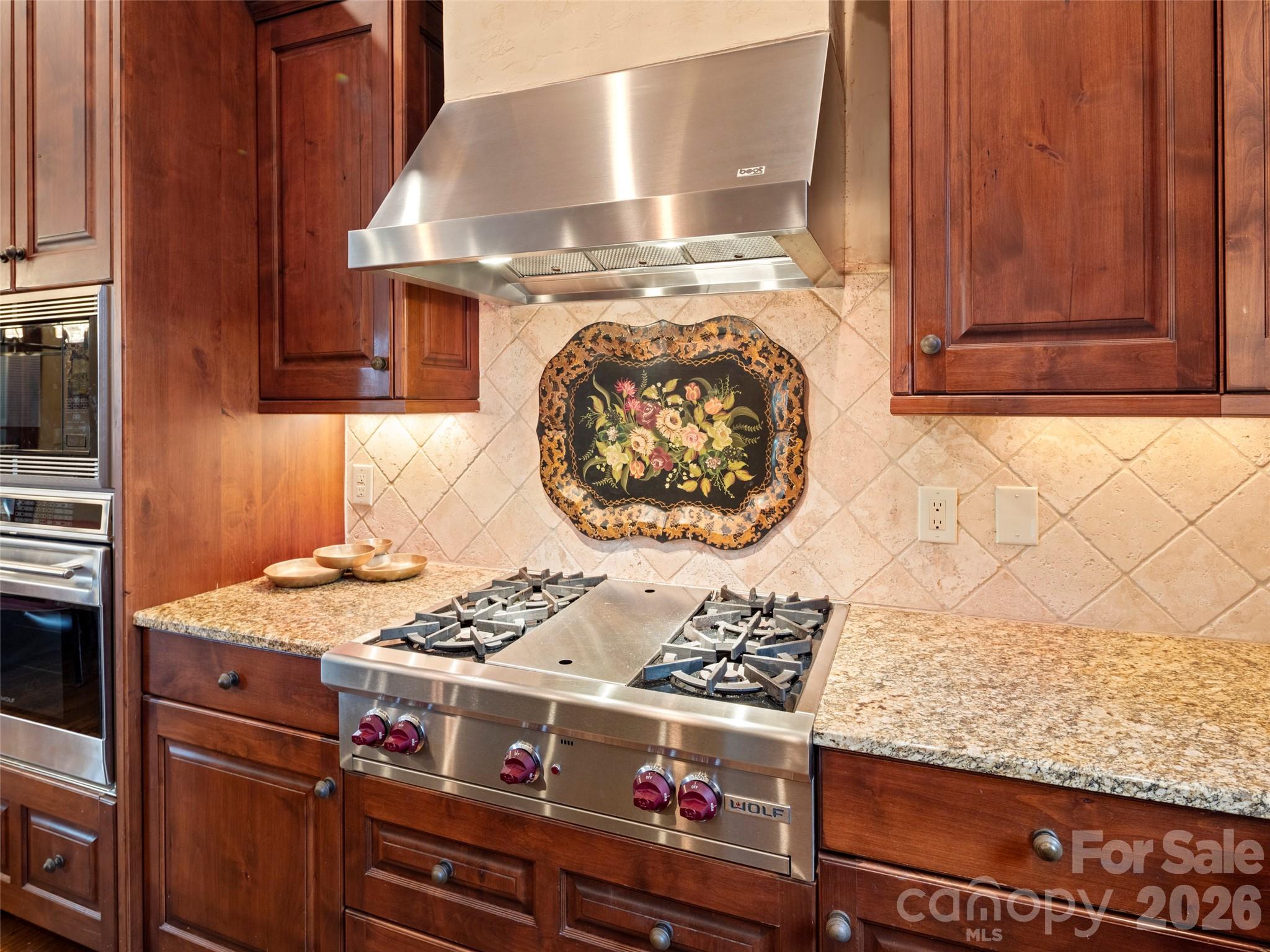 575 Walnut Valley Parkway Property Photo 12