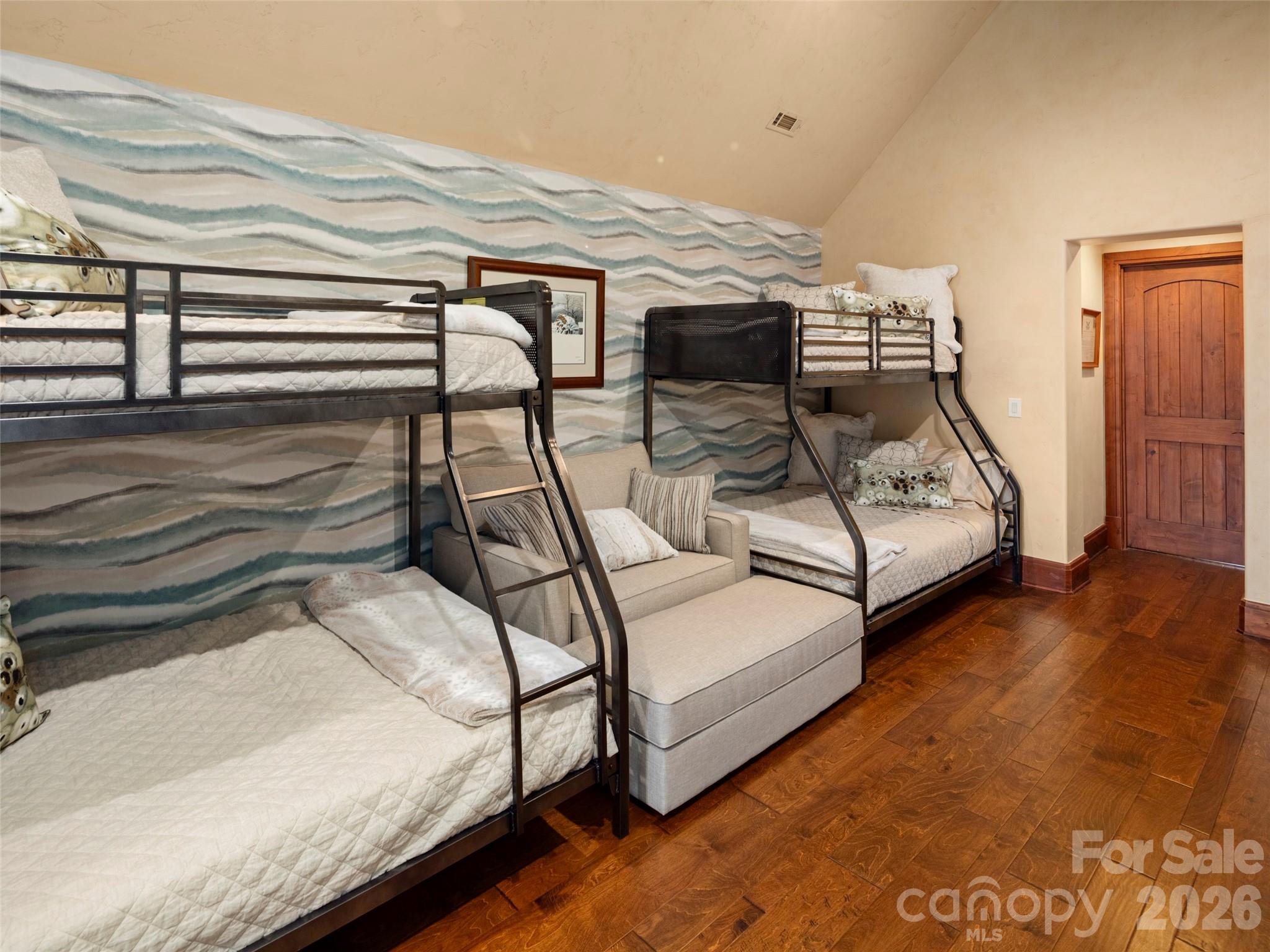 575 Walnut Valley Parkway Property Photo 20