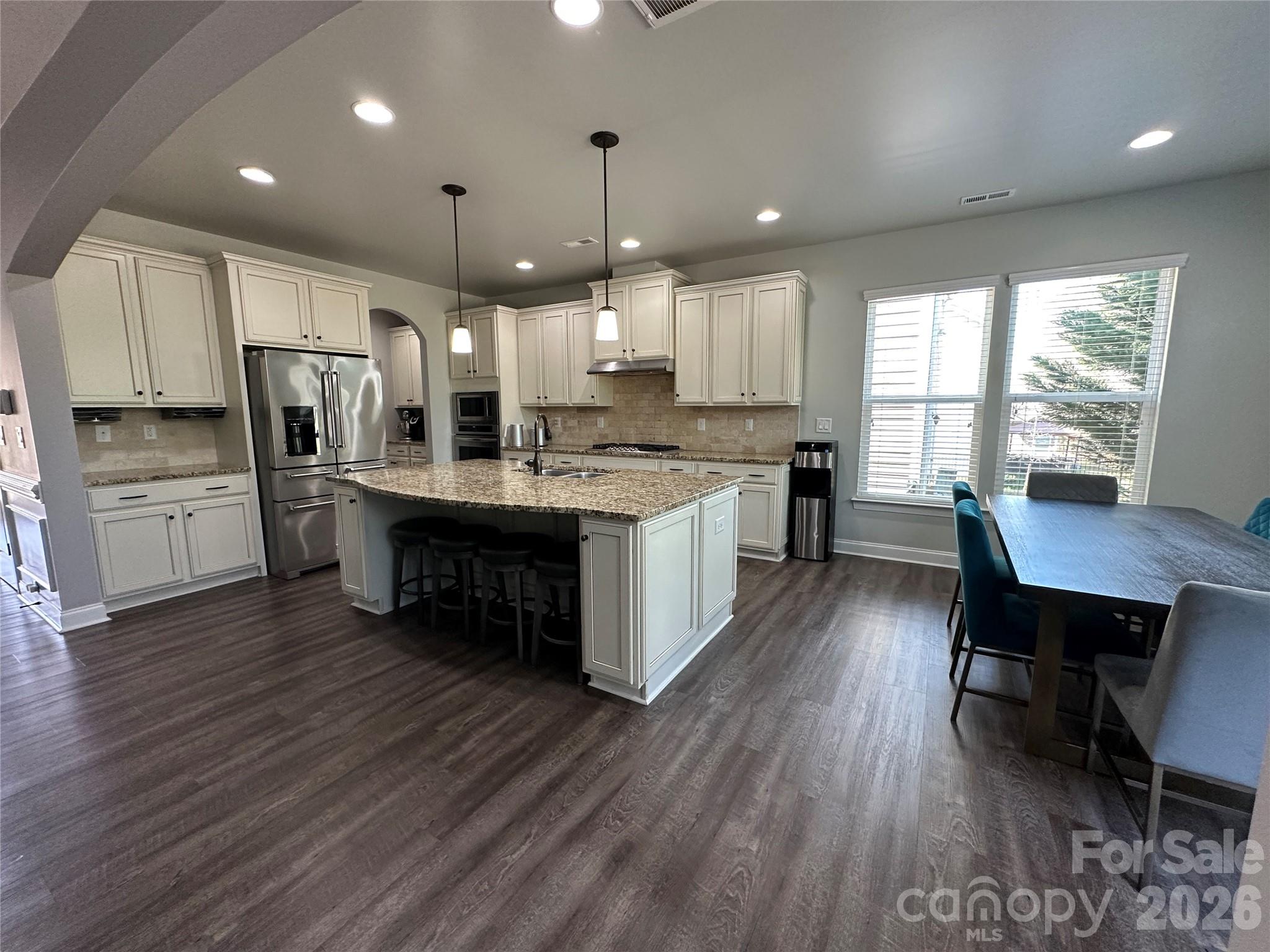 1004 Fallondale Road Property Photo 8