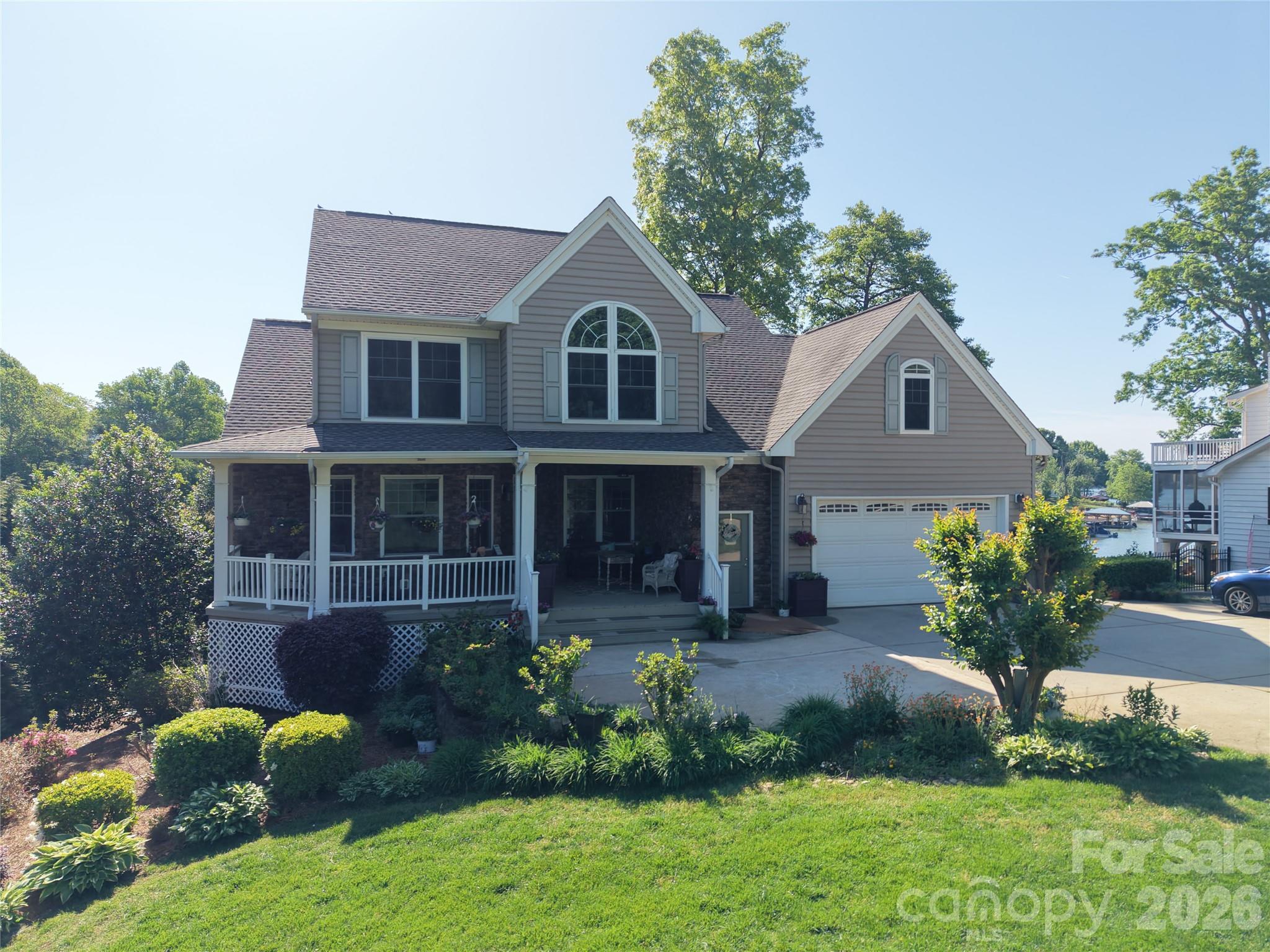 186 Hazelton Loop Property Photo 5