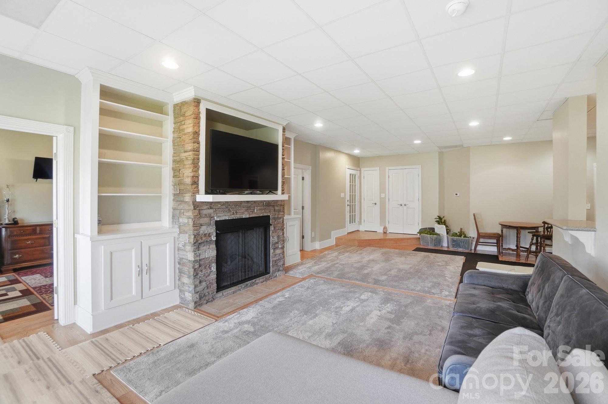186 Hazelton Loop Property Photo 30