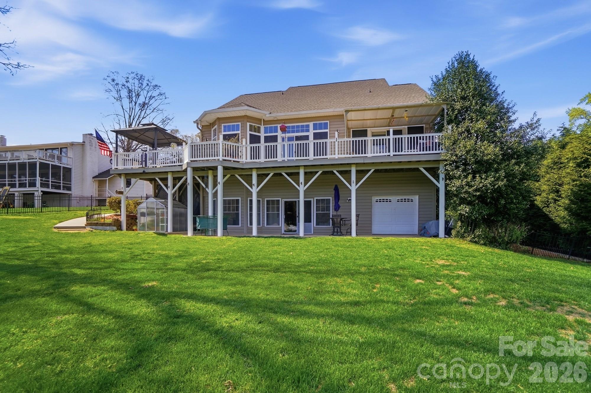 186 Hazelton Loop Property Photo 44