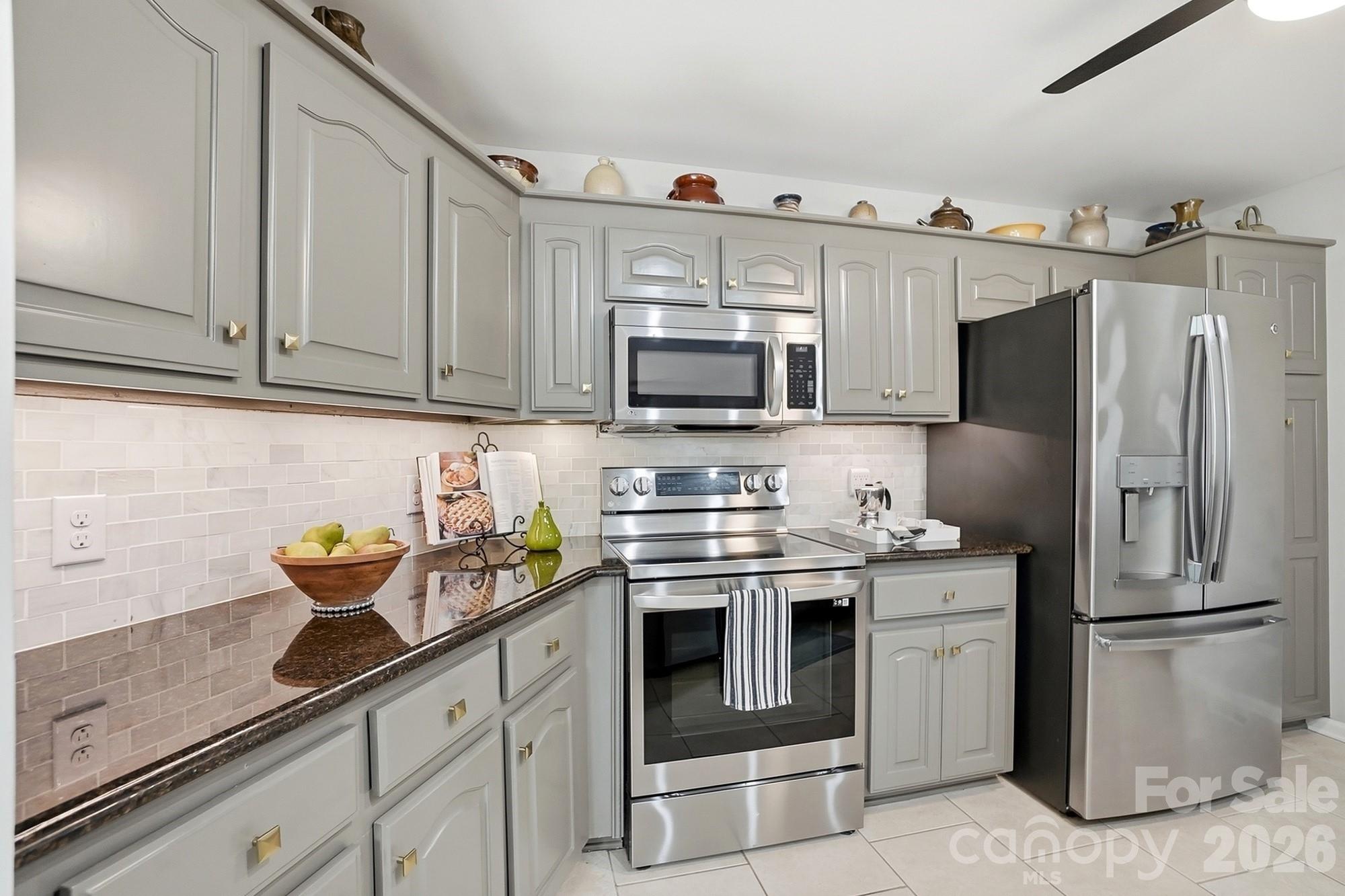4218 Patriots Way Property Photo 11