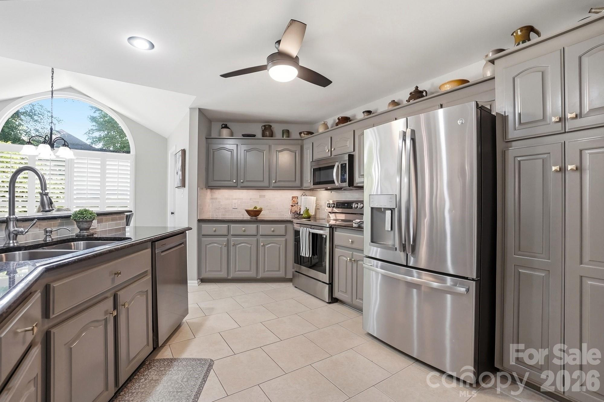 4218 Patriots Way Property Photo 14