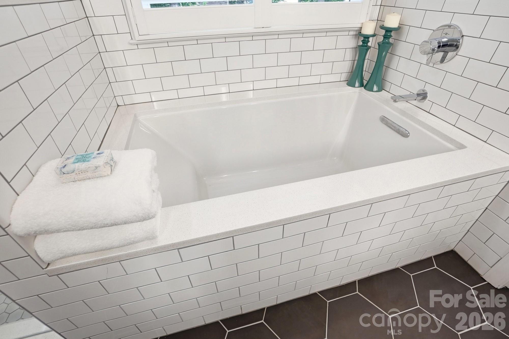 4218 Patriots Way Property Photo 34