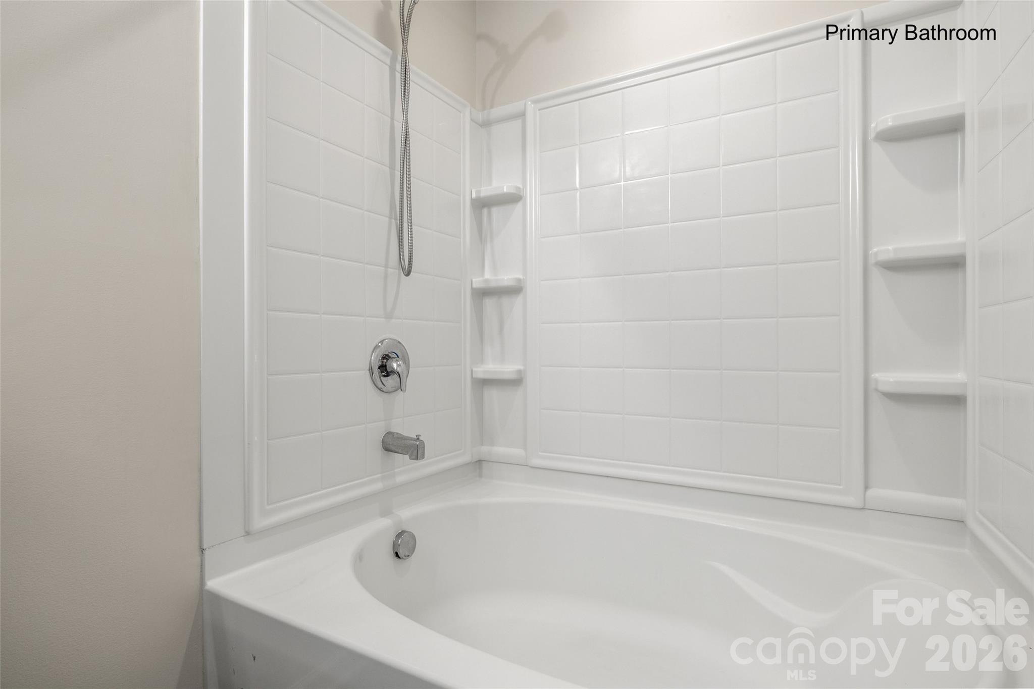 463 W Barr Street Property Photo 14