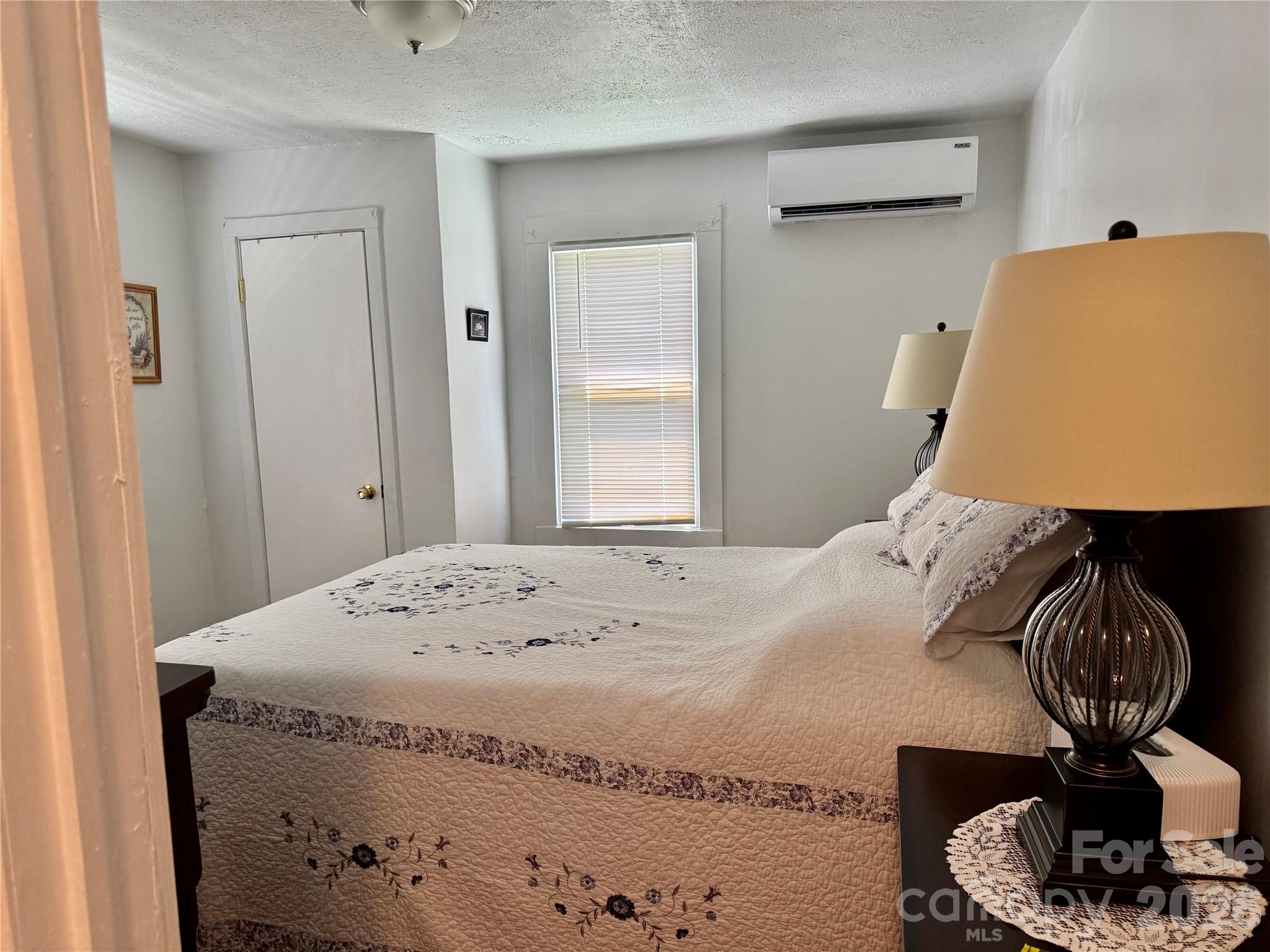 703 Stage Street Property Photo 8