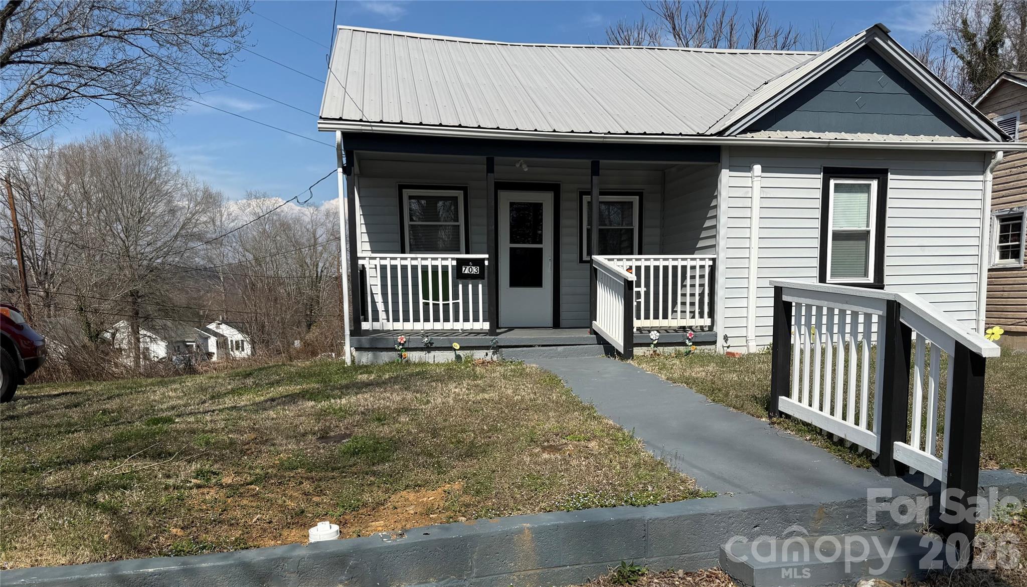 703 Stage Street Property Photo 13