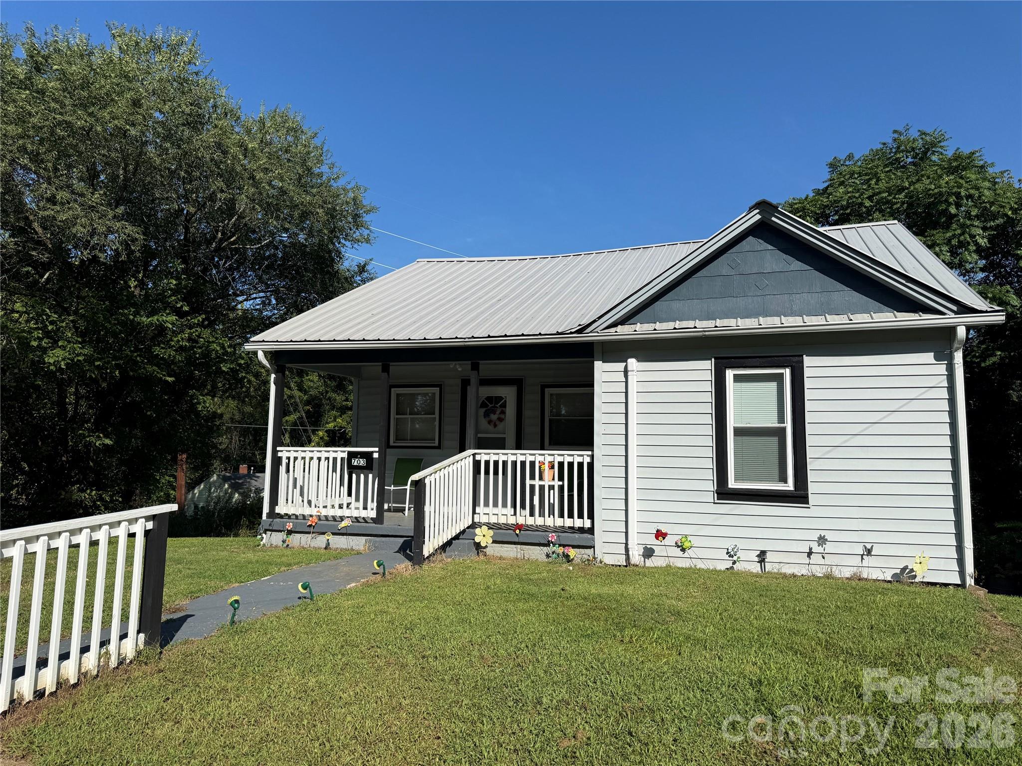 703 Stage Street Property Photo 29