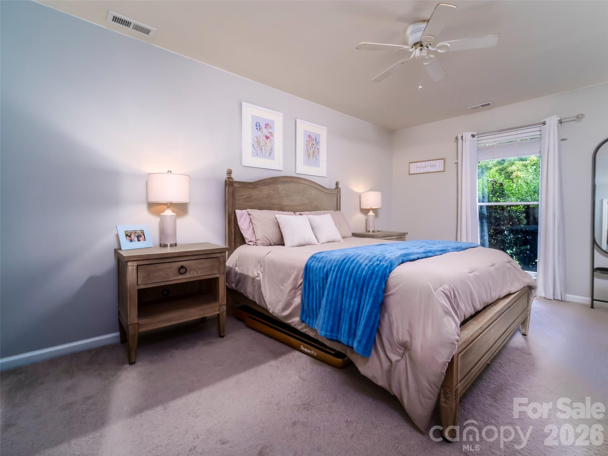 2039 Union Road E Property Photo 14