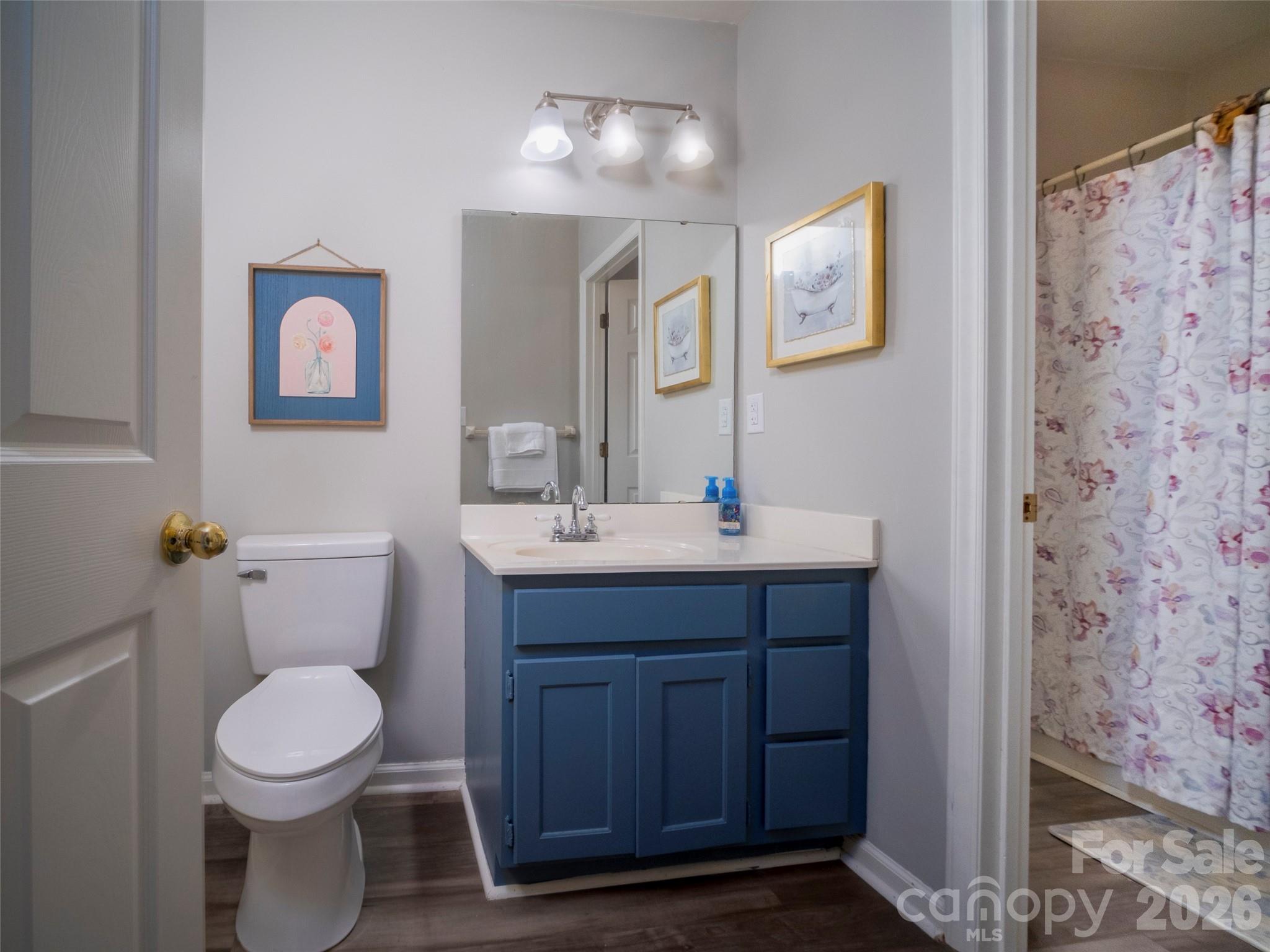 2039 Union Road E Property Photo 15