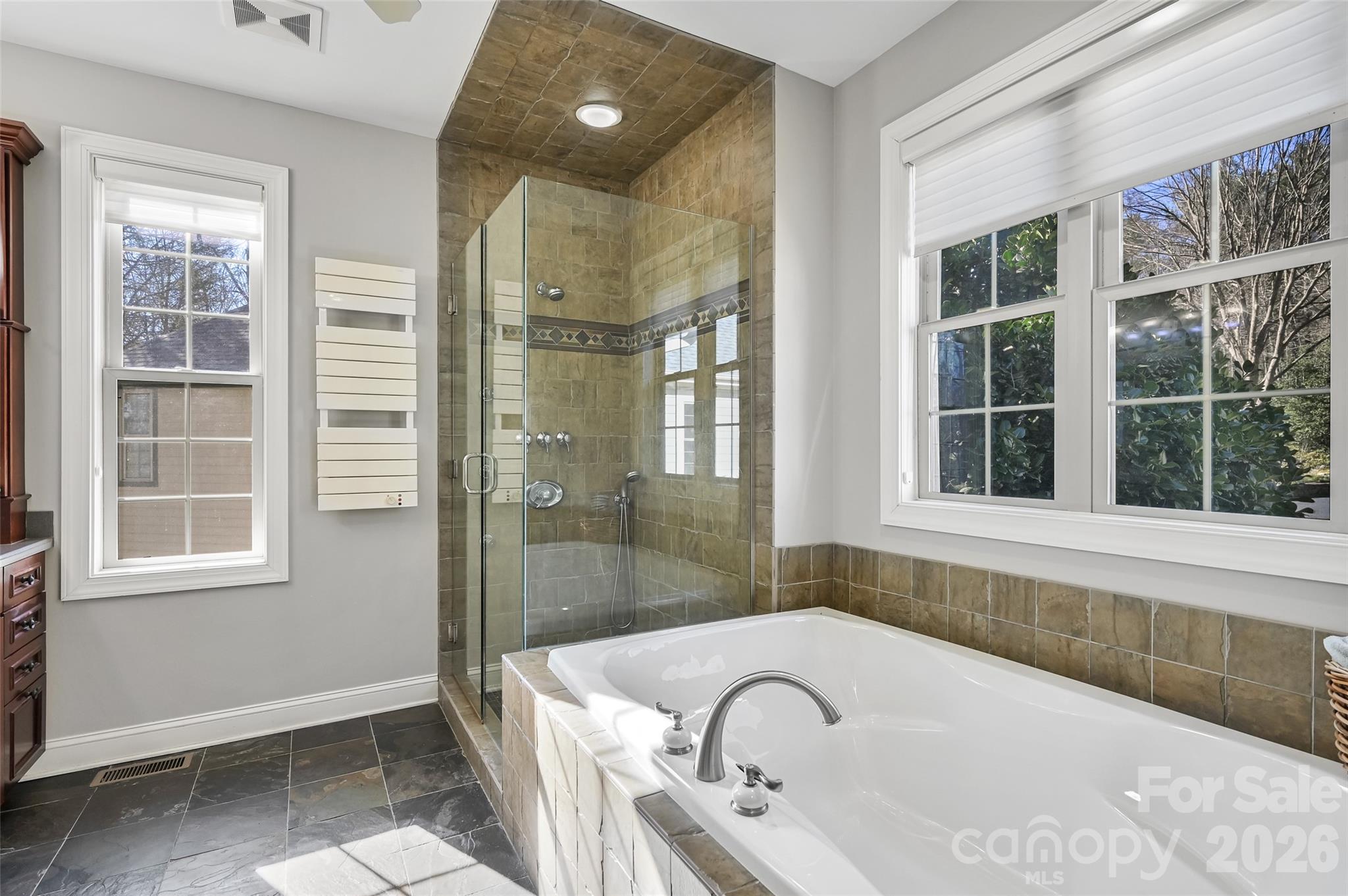 43 S Kuykendall Court Property Photo 23