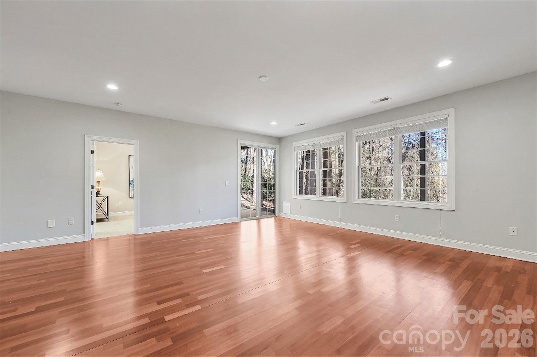 43 S Kuykendall Court Property Photo 25