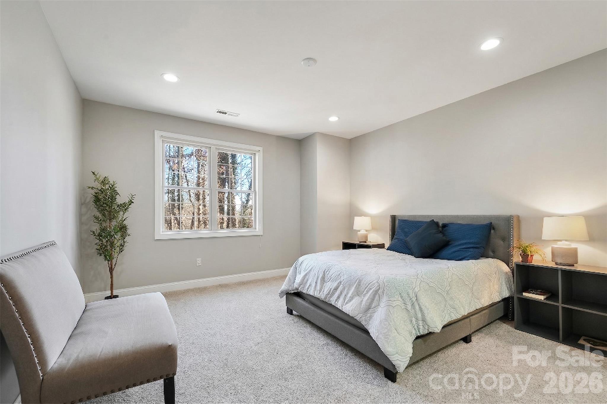 43 S Kuykendall Court Property Photo 27