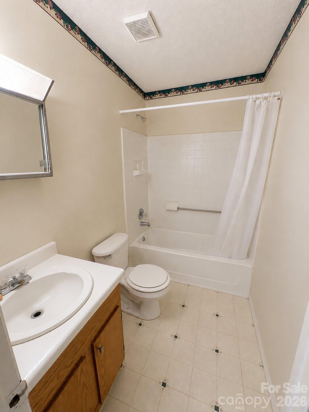 305 Mobley Street Property Photo 18