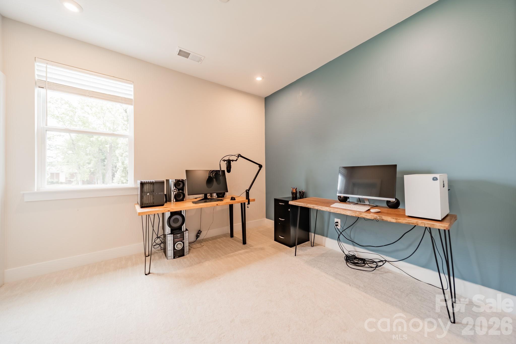 2025 Evolve Way 38 Property Photo 18