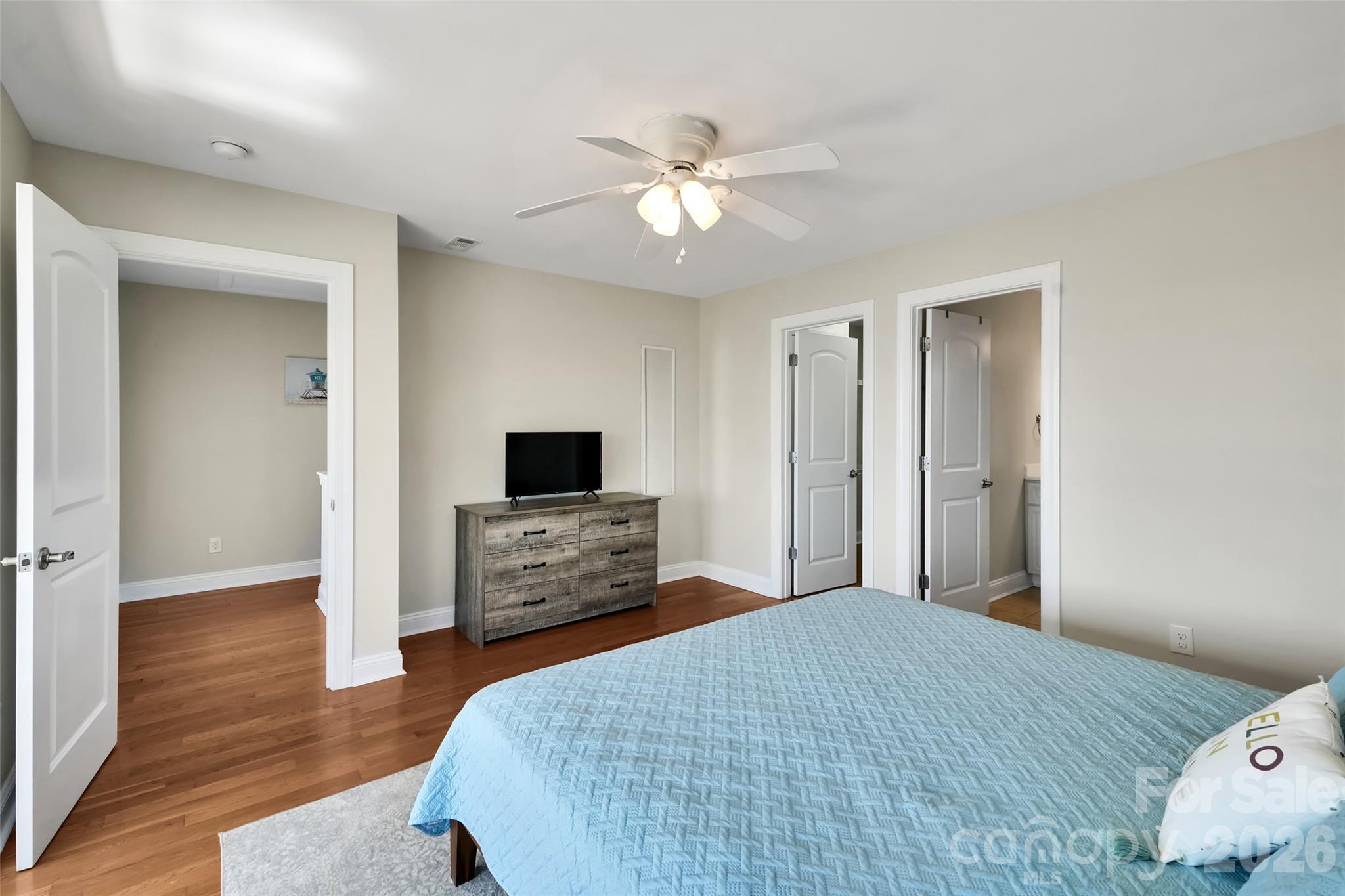 1018 W Dolphin Drive Property Photo 24