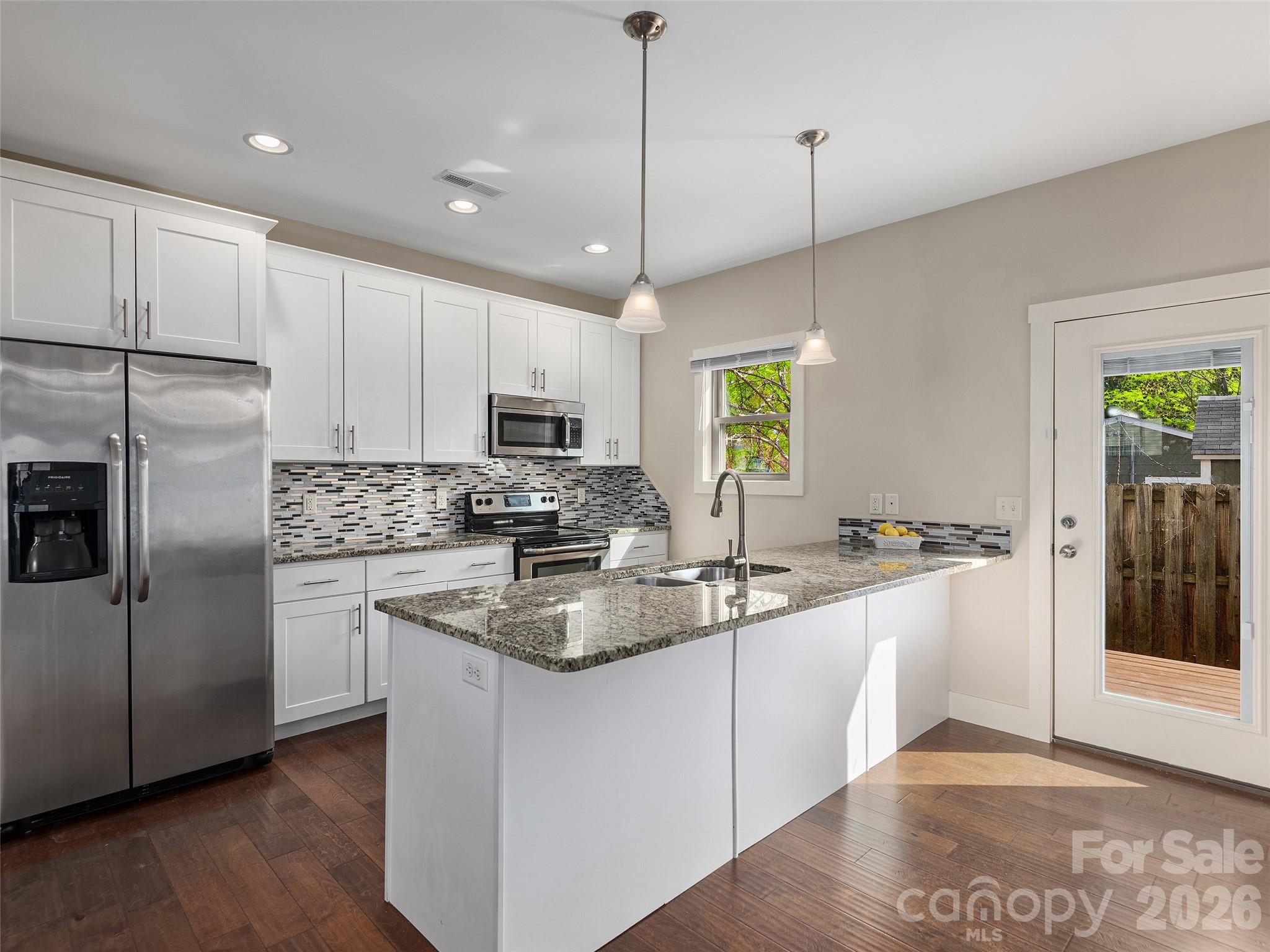4 Grinnell Street Property Photo 5