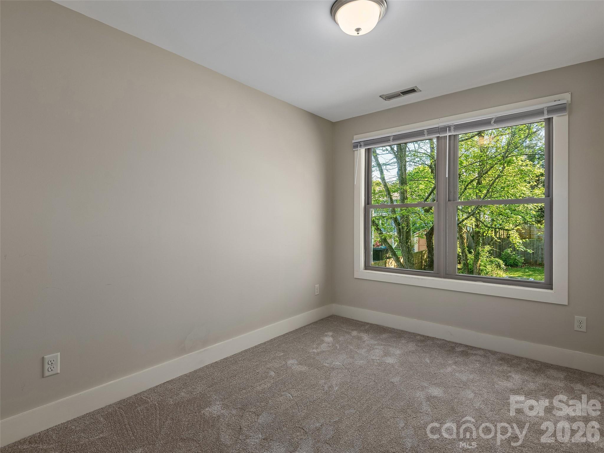 4 Grinnell Street Property Photo 17