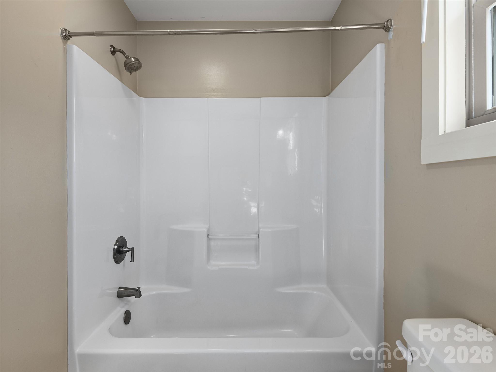 4 Grinnell Street Property Photo 21