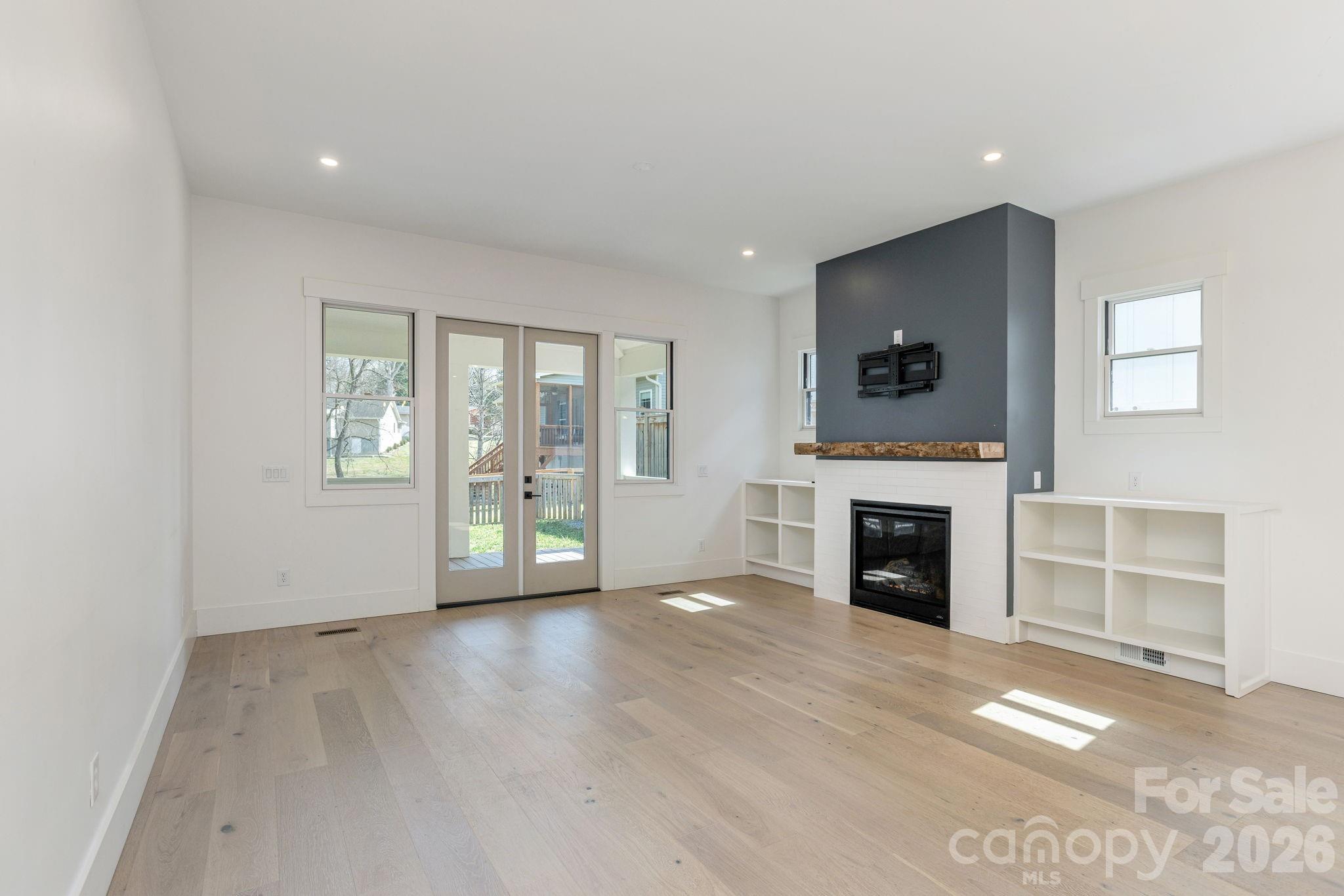 40 Hidden Pond Lane Property Photo 14