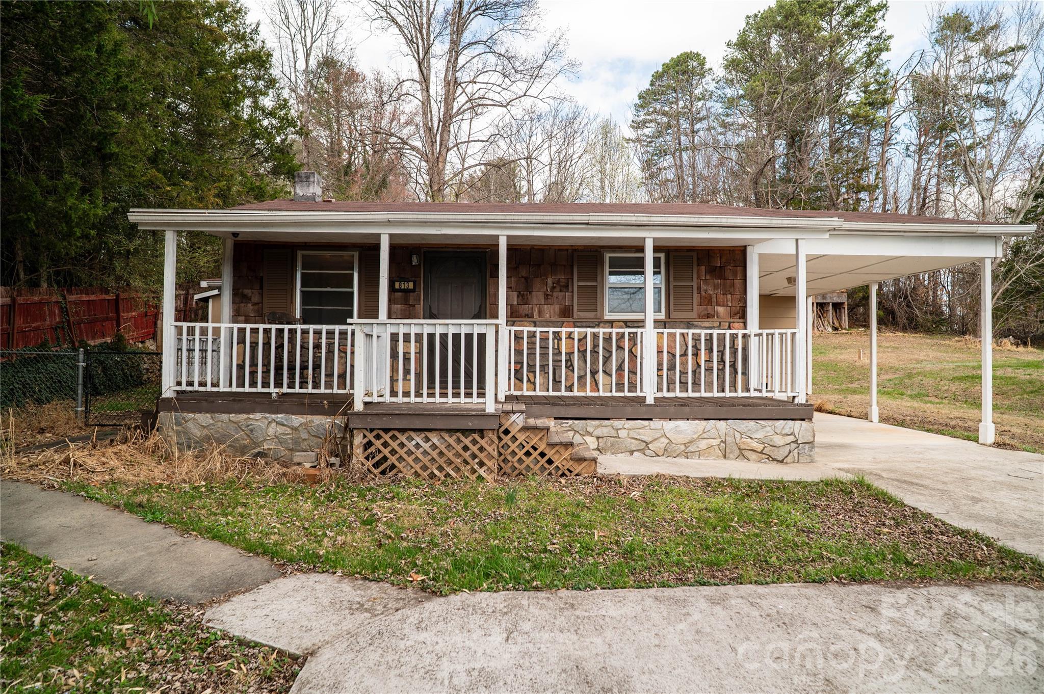 813 Severt Circle Property Photo 1