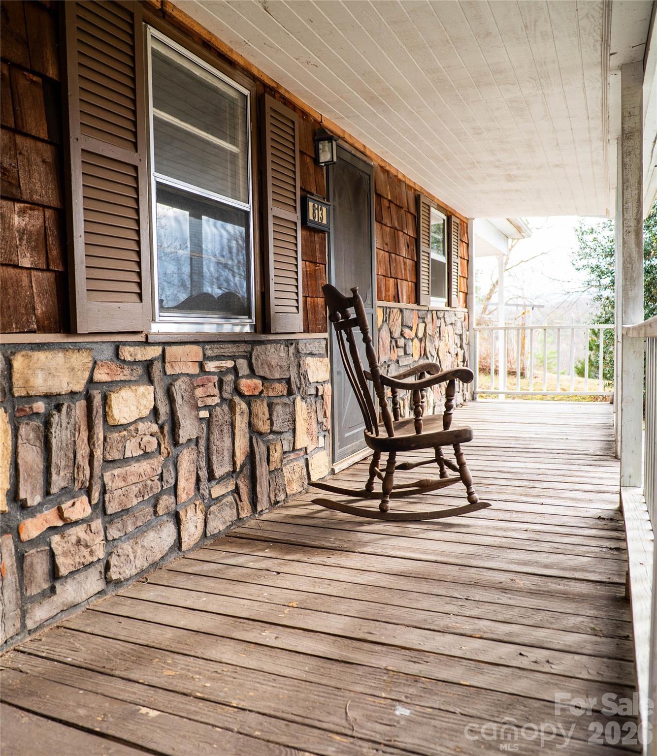 813 Severt Circle Property Photo 2