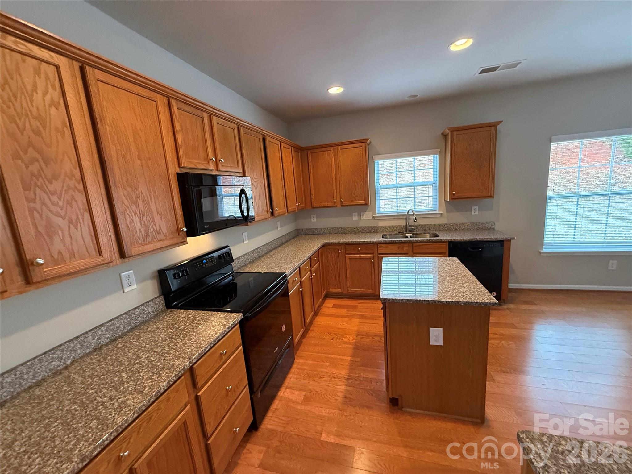 3338 Crutchfield Place Property Photo 9