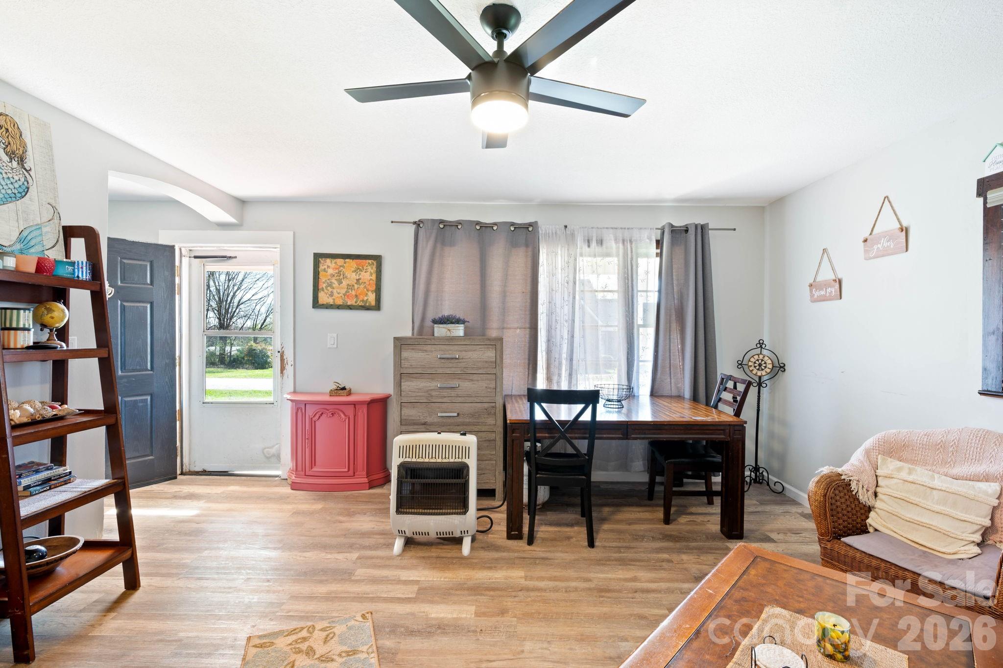 192 Spencer Street Property Photo 7