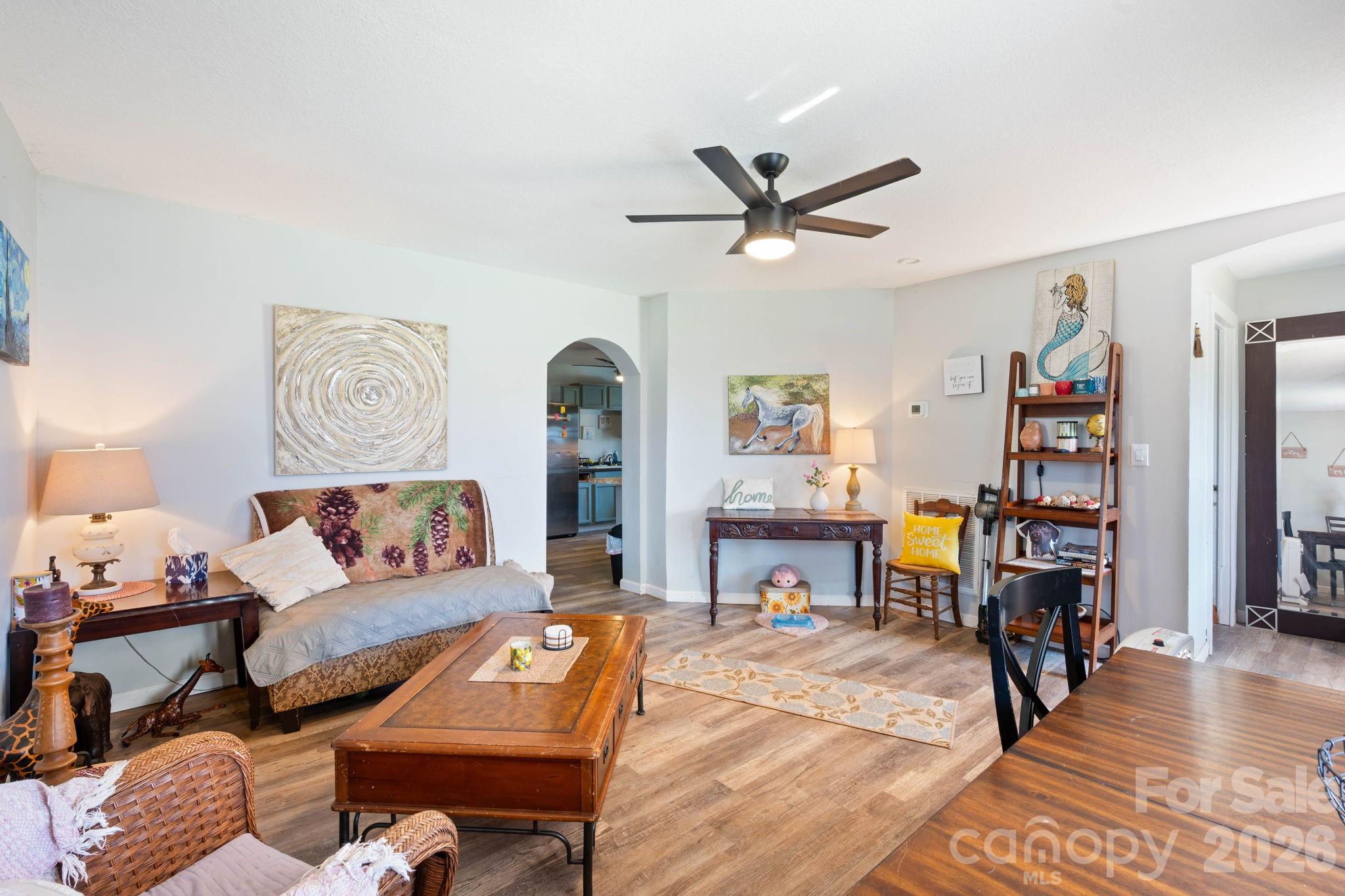 192 Spencer Street Property Photo 8