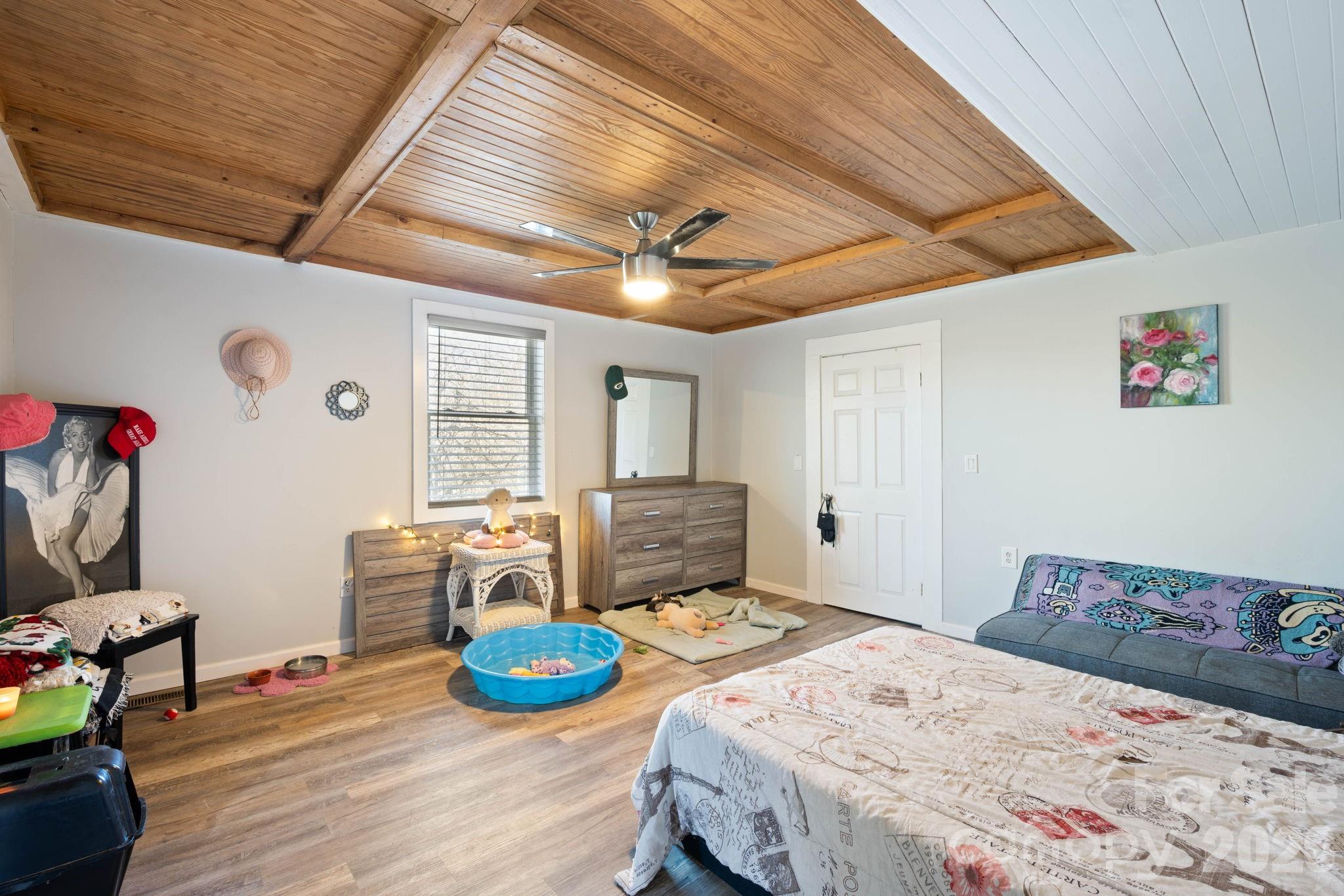 192 Spencer Street Property Photo 17