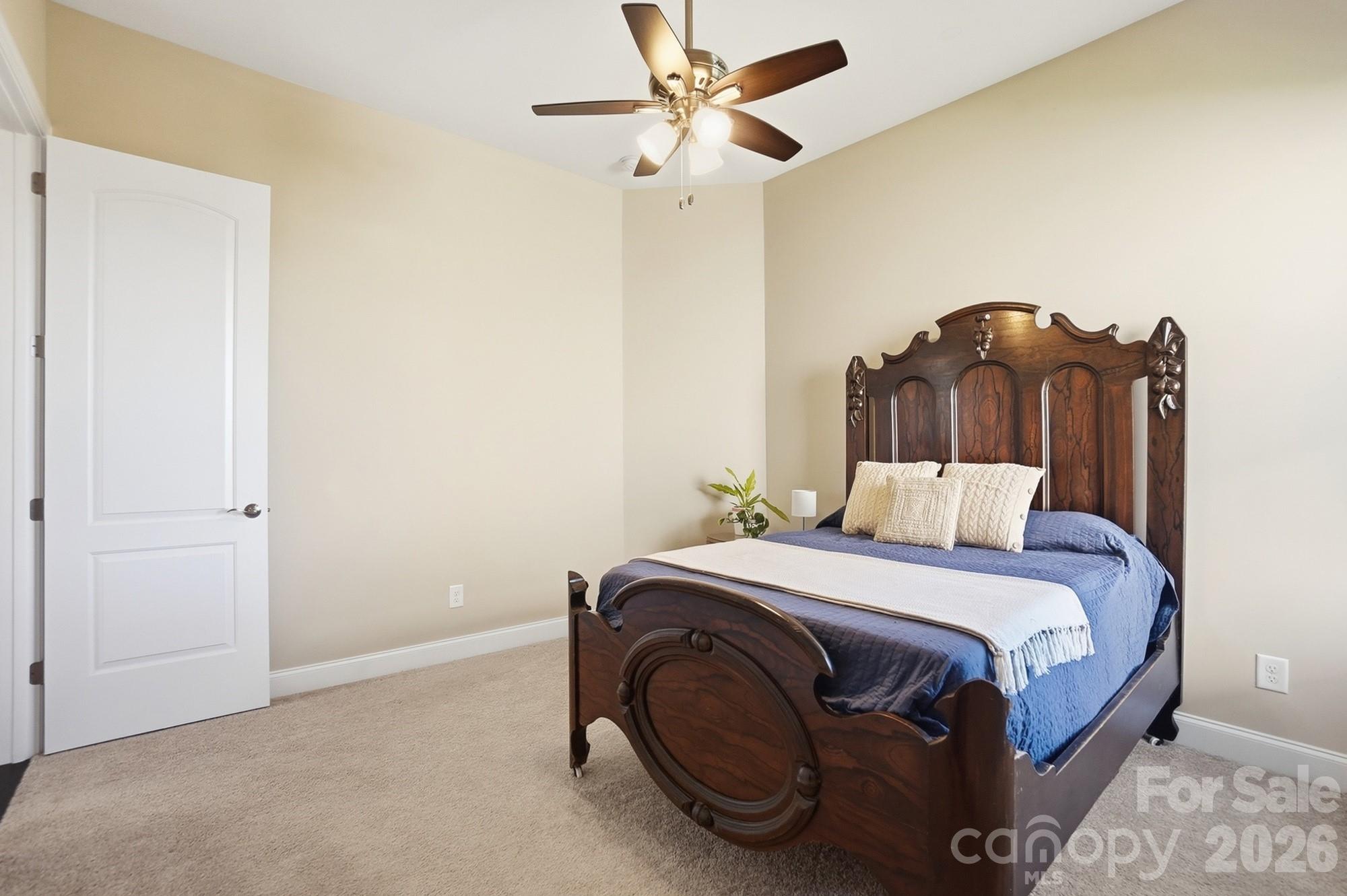 10046 Fox Trotter Lane Property Photo 14
