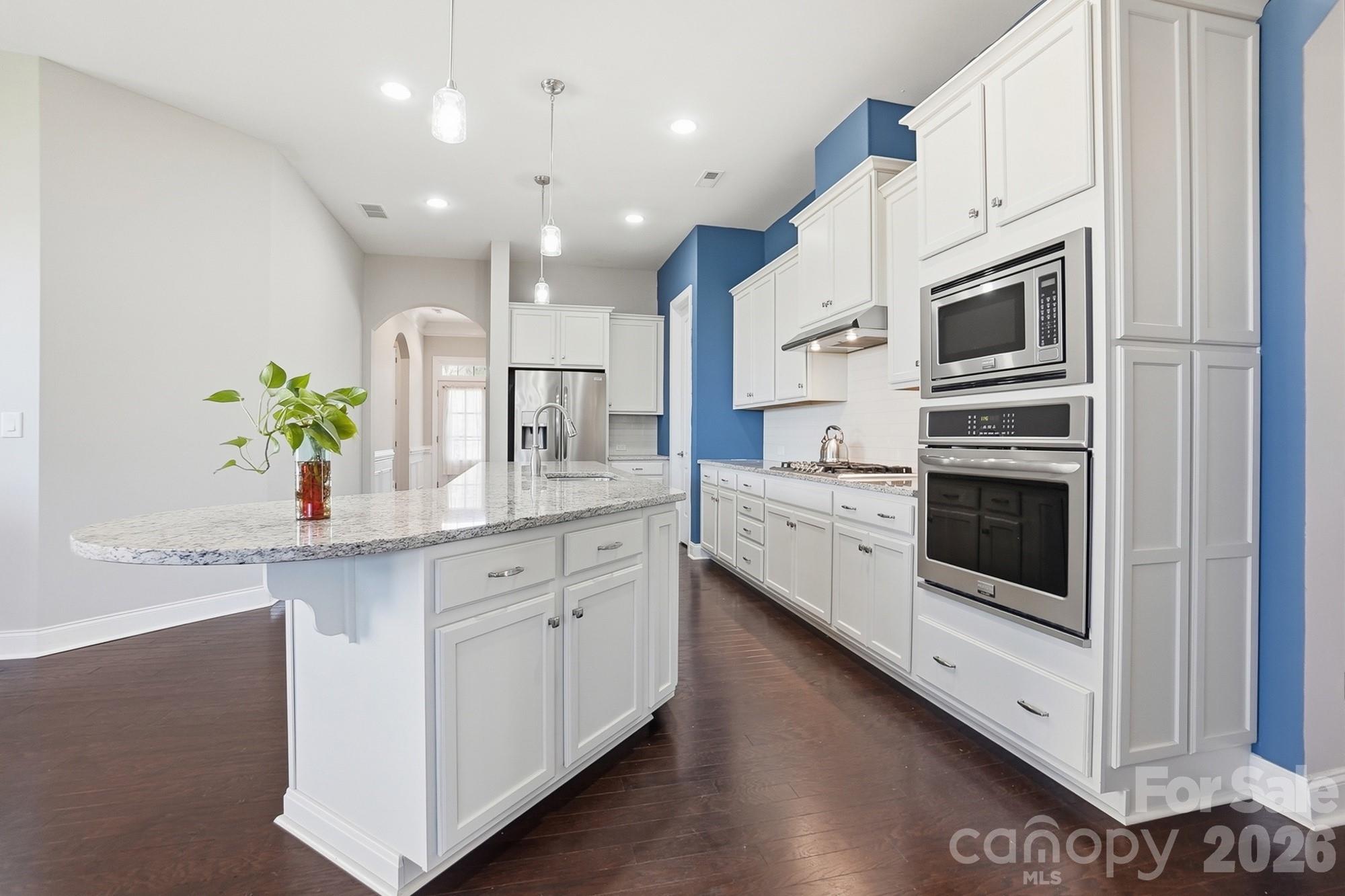 10046 Fox Trotter Lane Property Photo 16