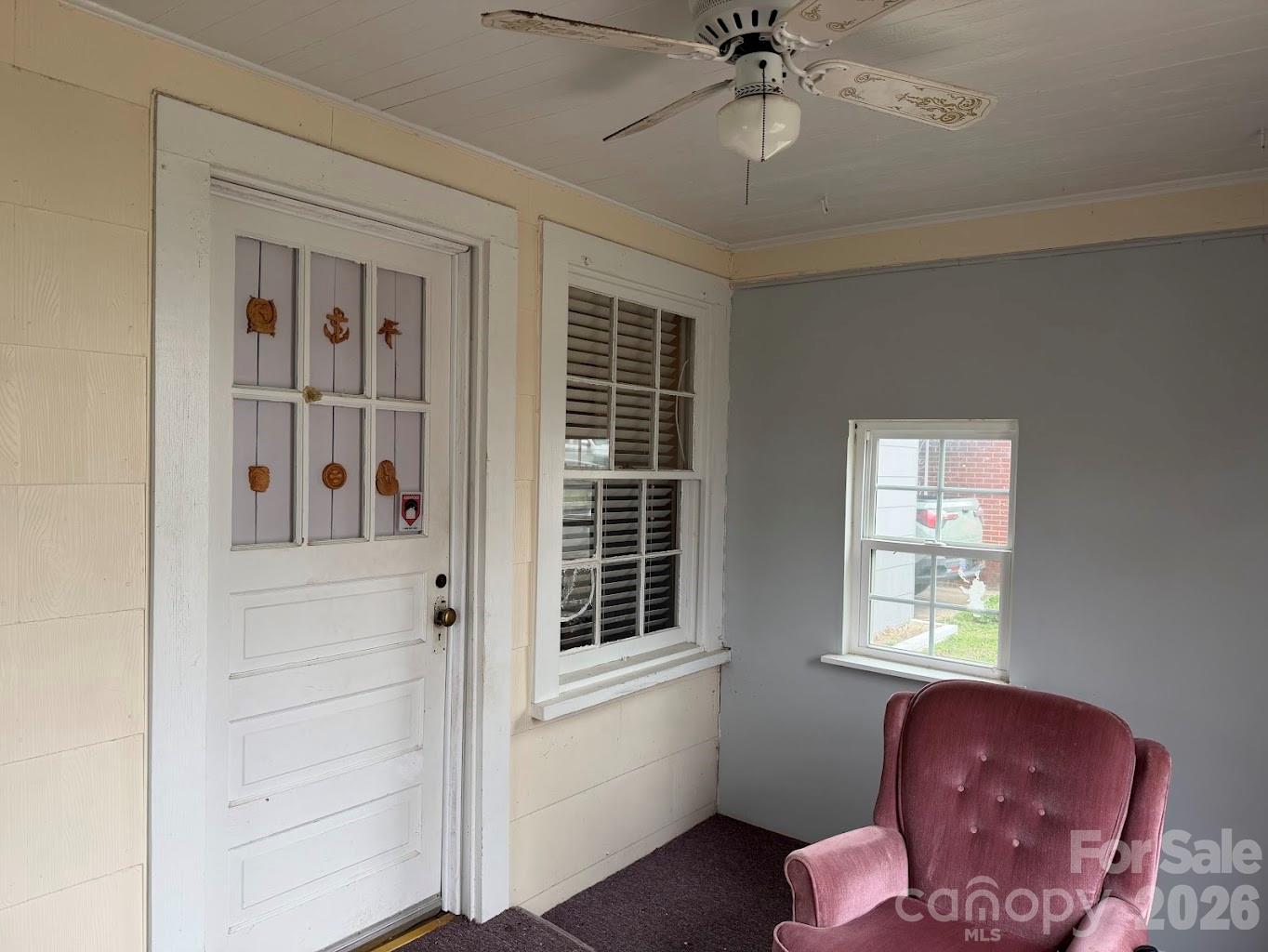 602 Ross Street Property Photo 11