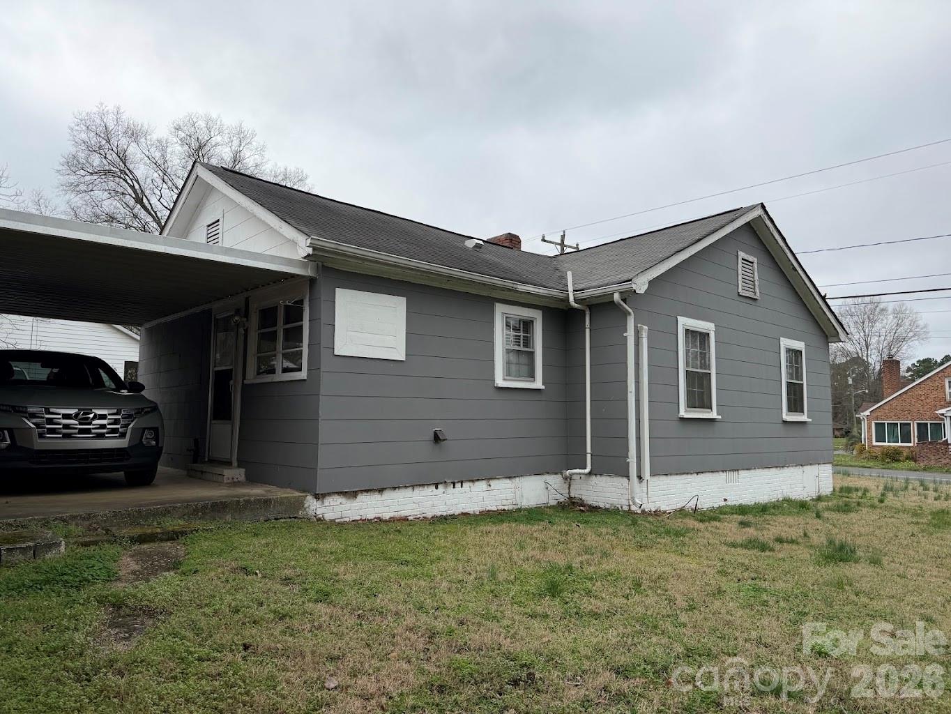 602 Ross Street Property Photo 12
