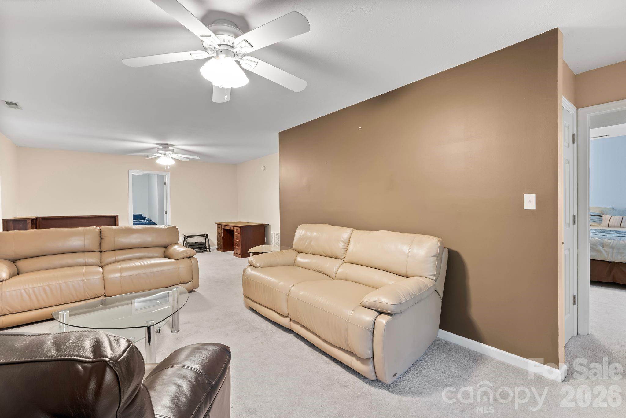 100 Thistle Knoll Court Property Photo 28