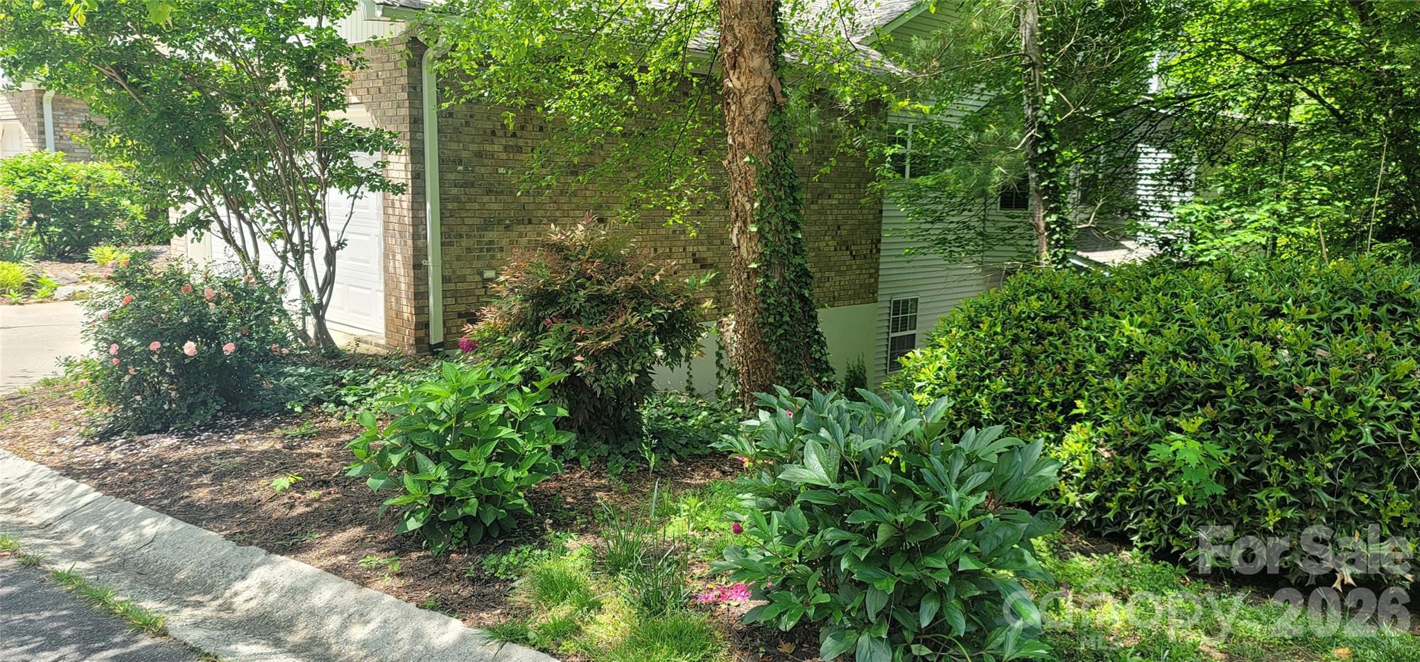 100 Thistle Knoll Court Property Photo 39