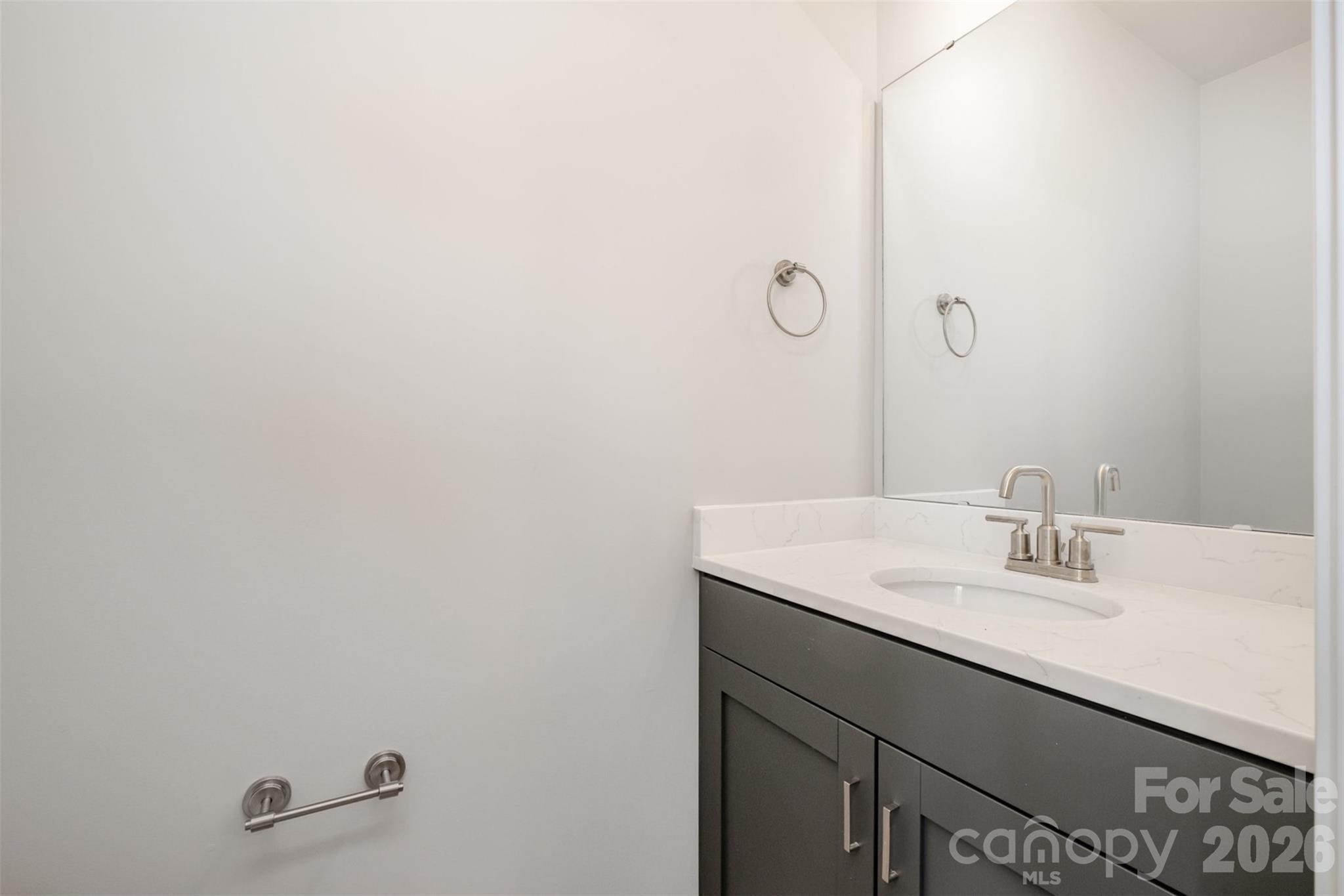 330 Malvern Drive Unit E Property Photo 17