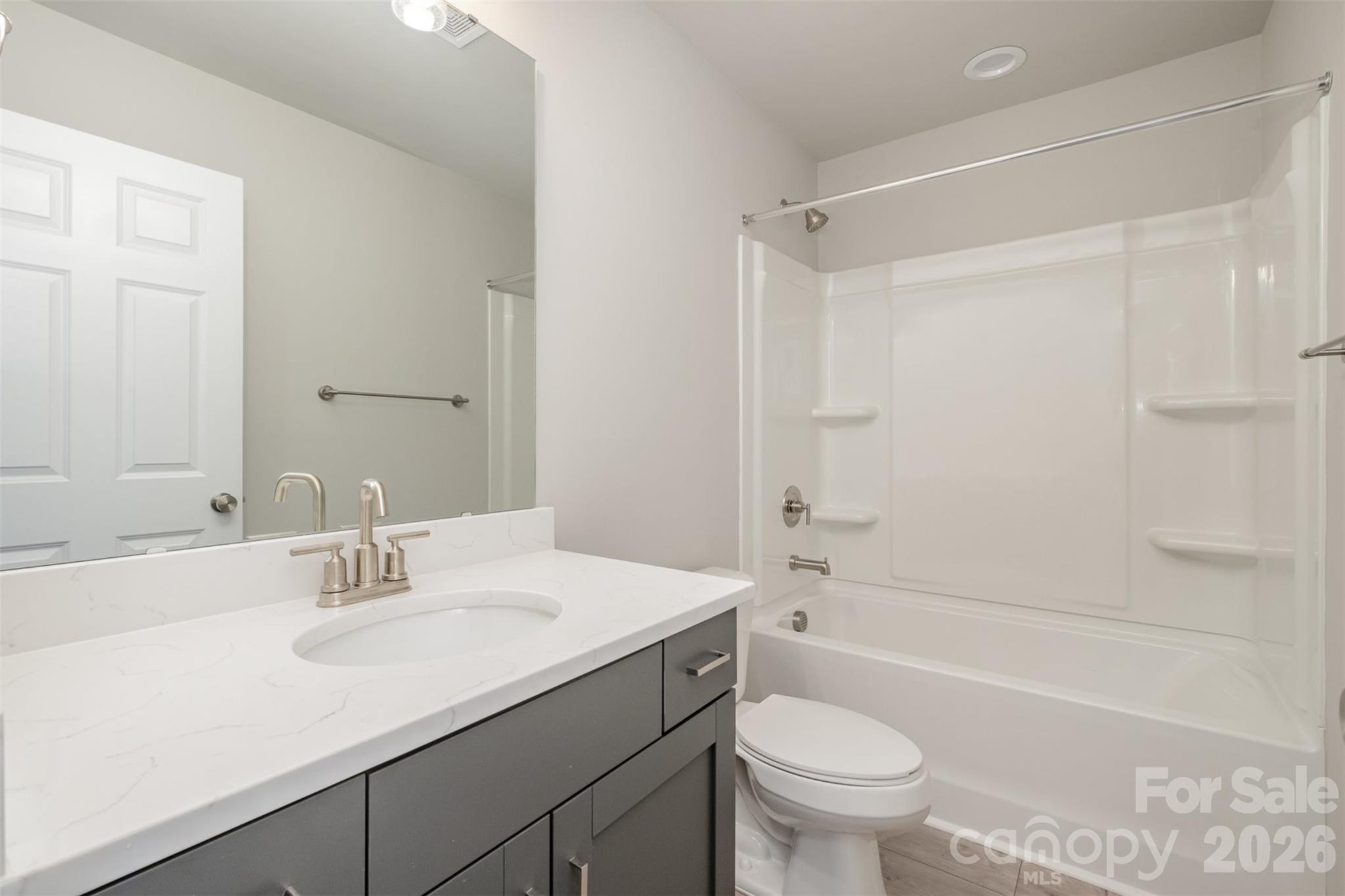 330 Malvern Drive Unit E Property Photo 27