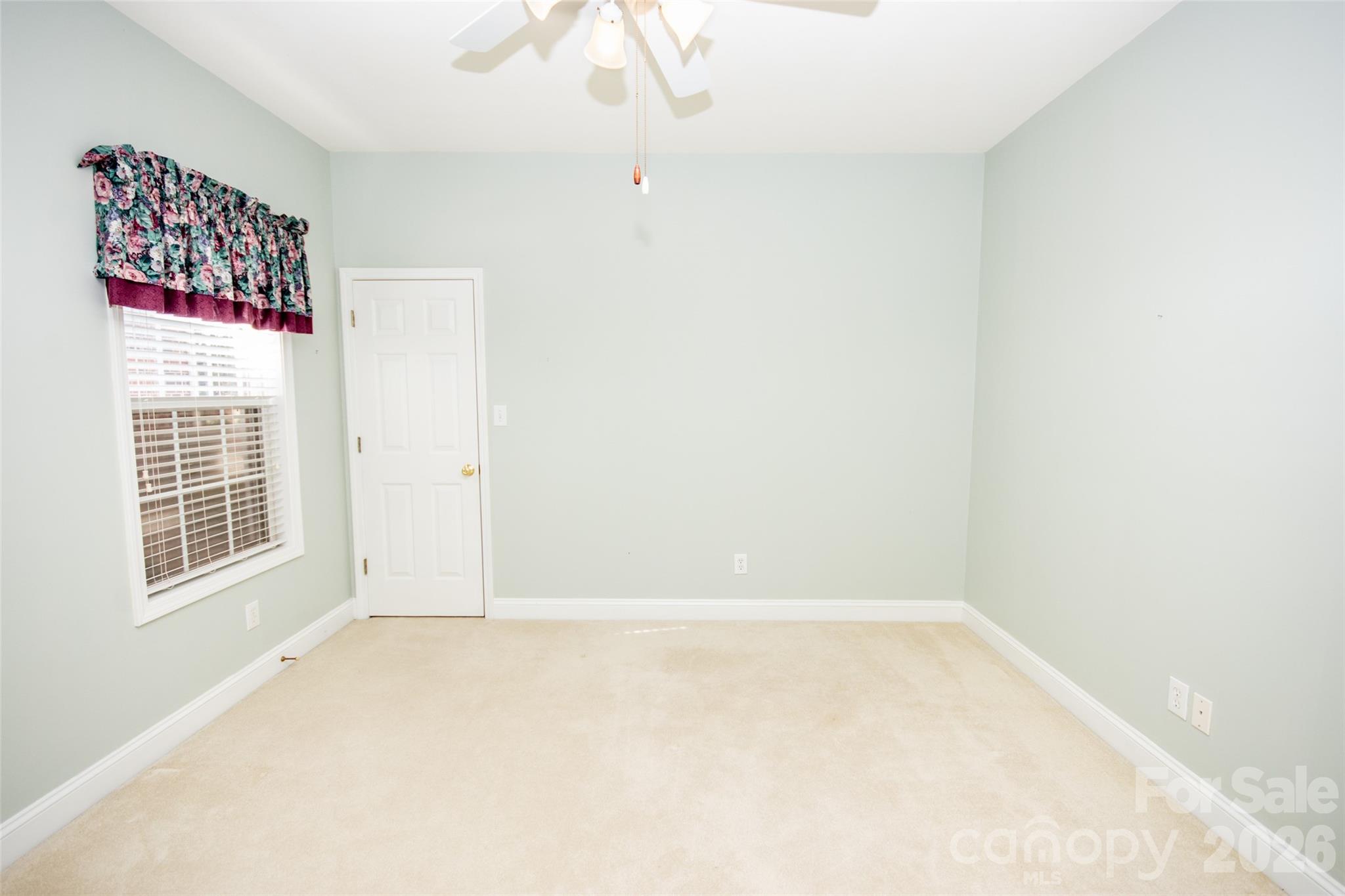 1365 Royalty Circle Property Photo 16