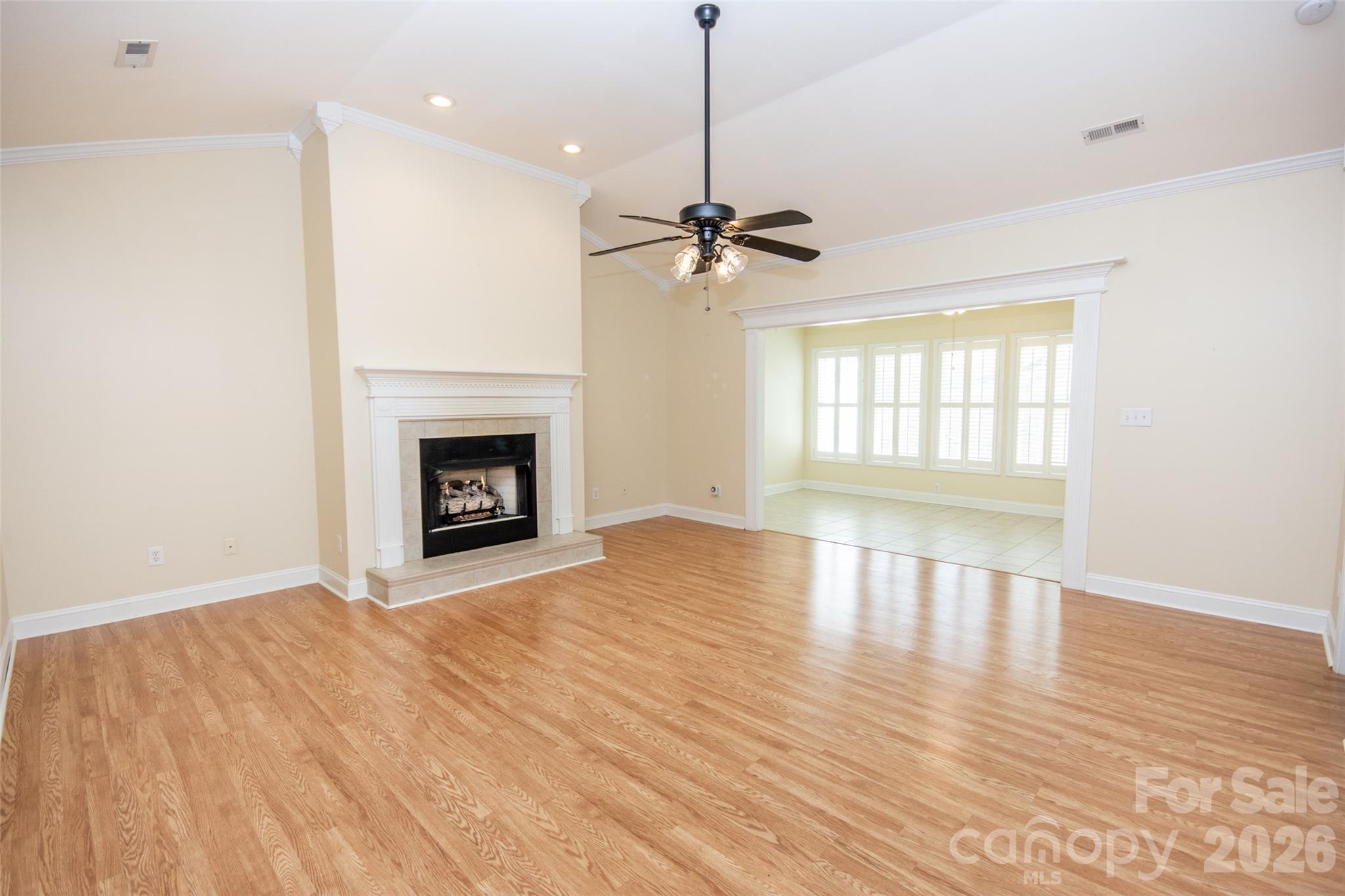 1365 Royalty Circle Property Photo 18