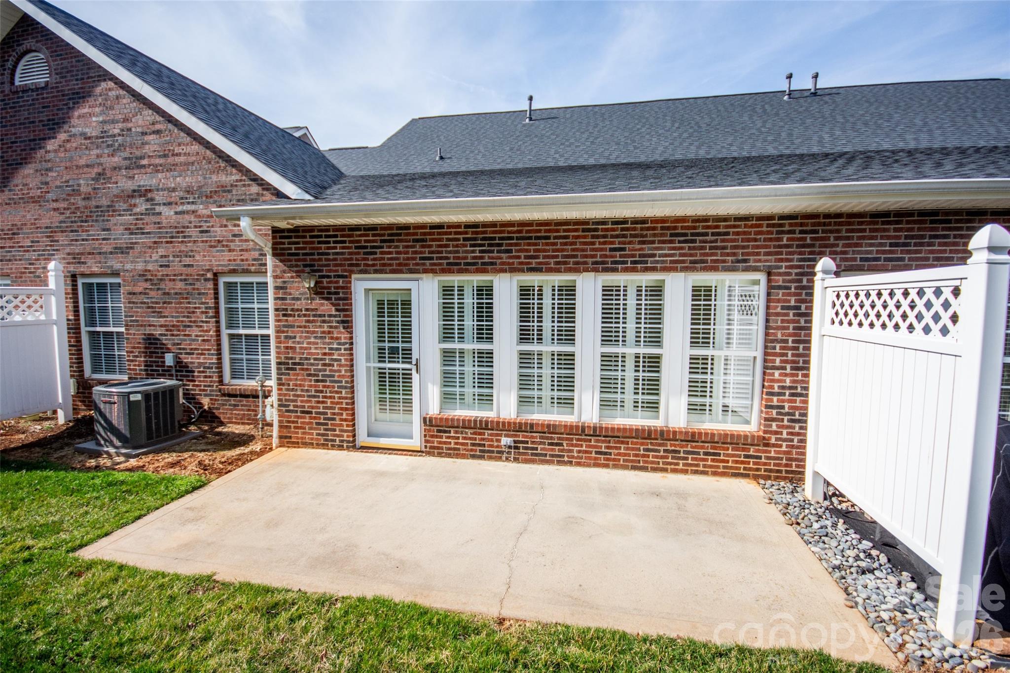 1365 Royalty Circle Property Photo 31