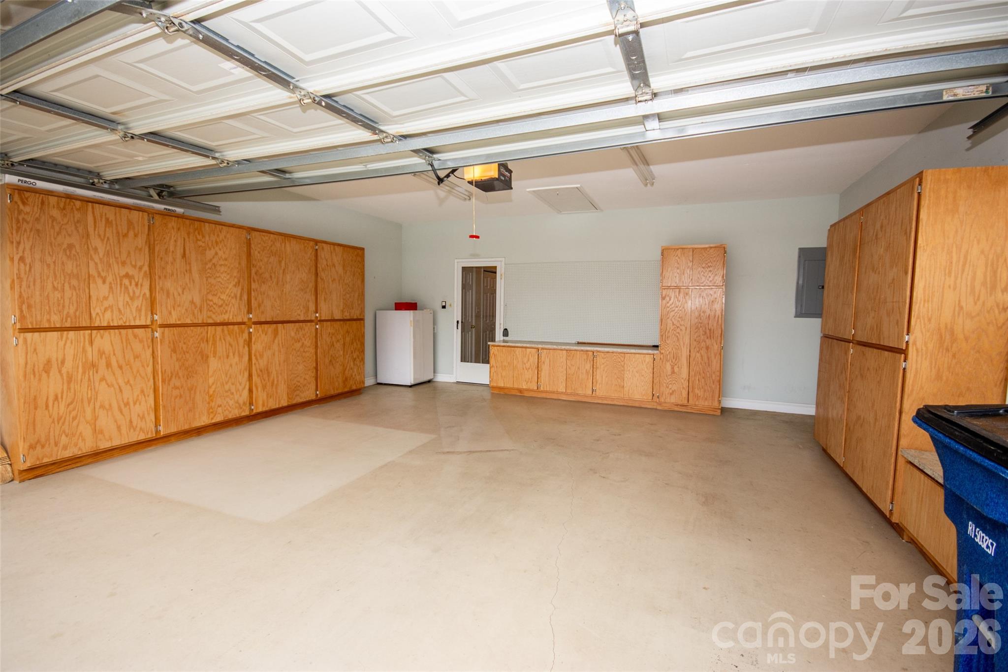 1365 Royalty Circle Property Photo 32