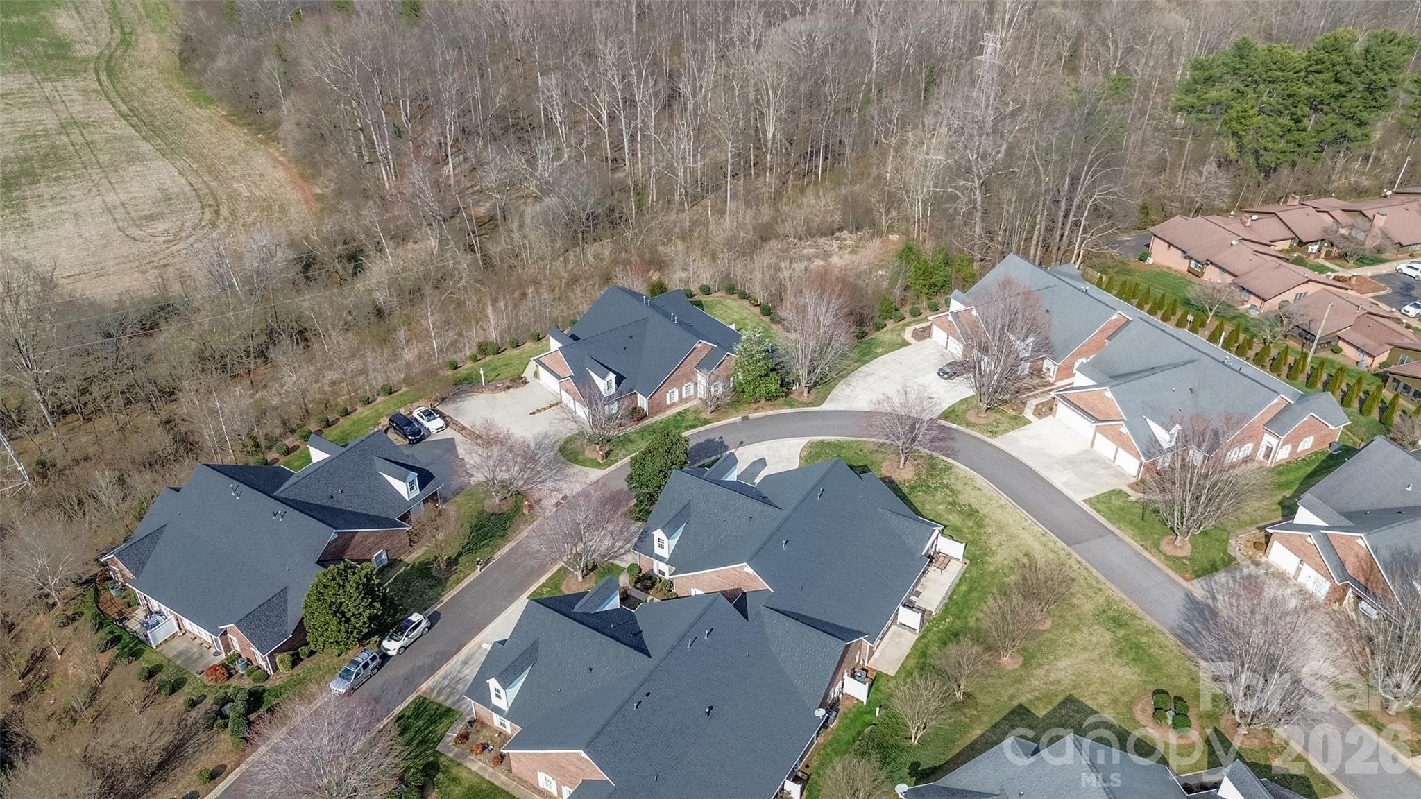 1365 Royalty Circle Property Photo 43