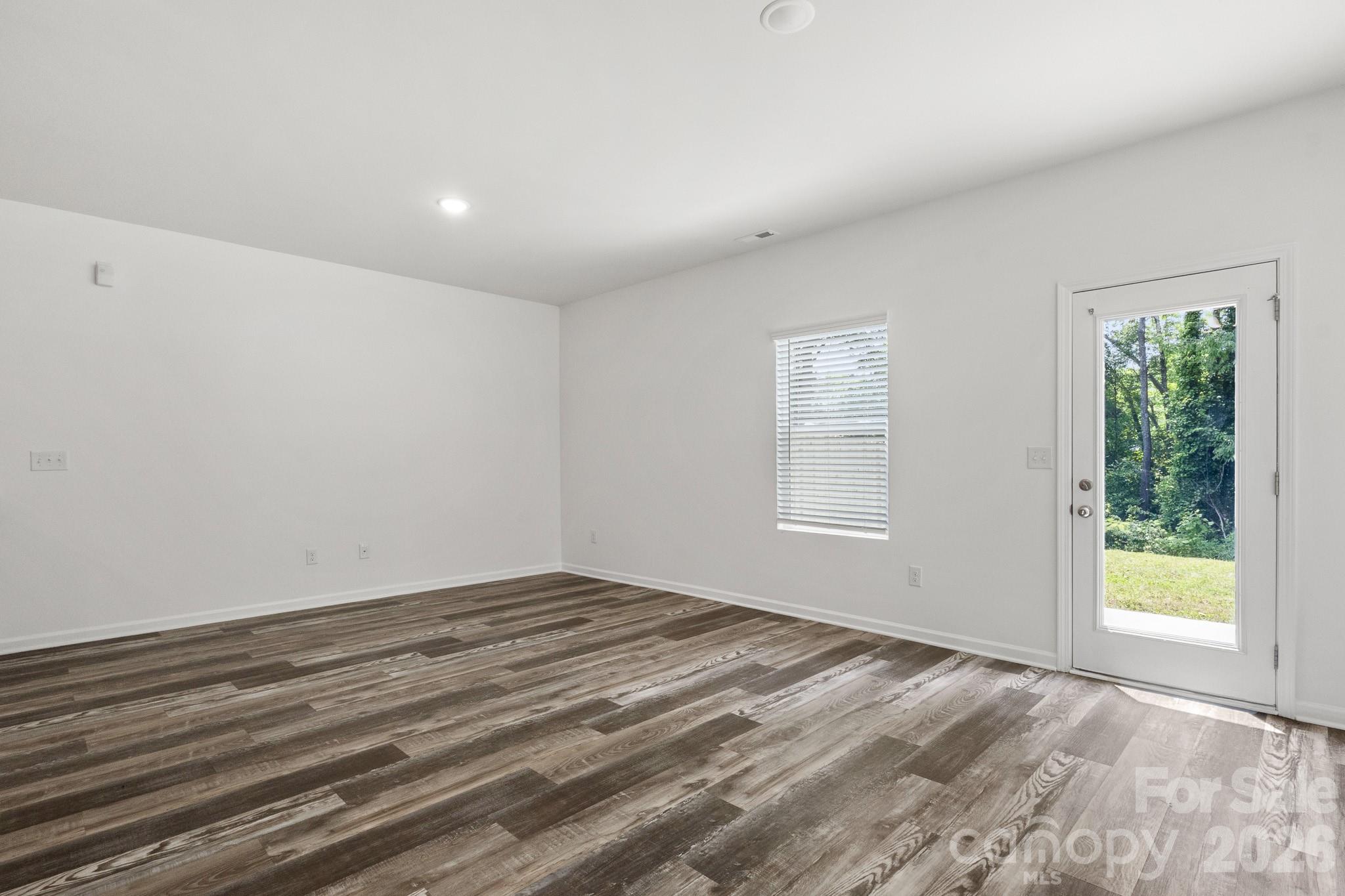 112 Angle Street Property Photo 13